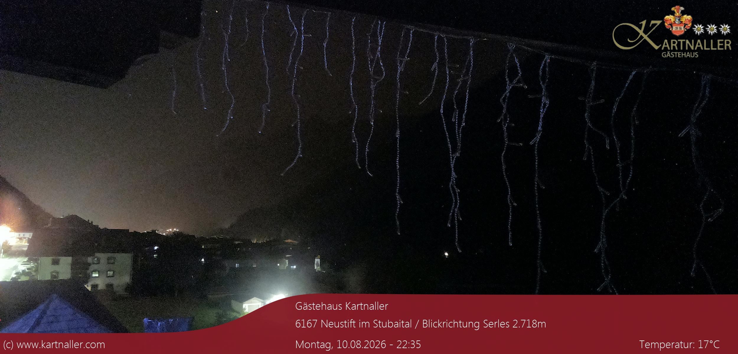 Archiv Foto Webcam Blick Neustift und Serles / Stubaital