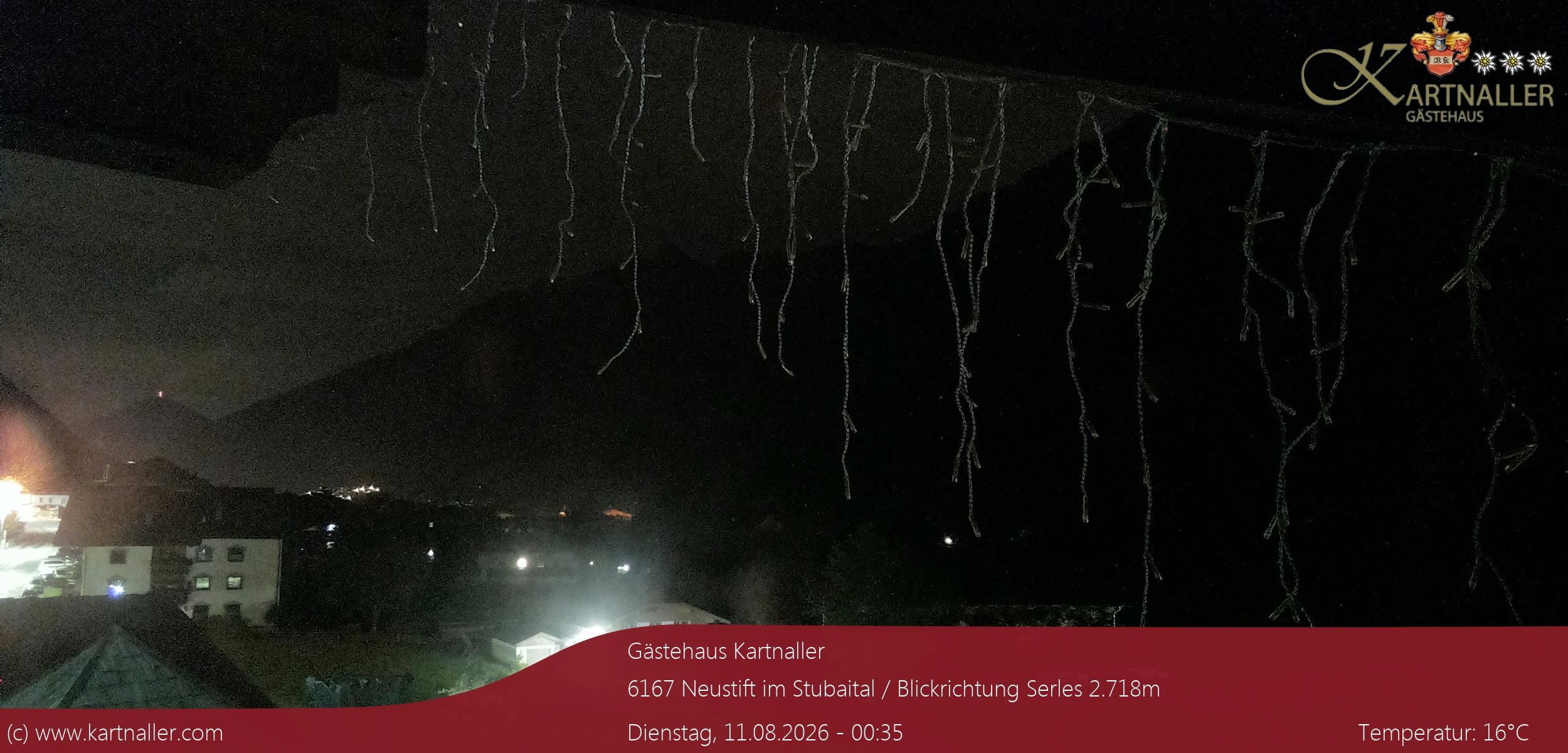 Archiv Foto Webcam Blick Neustift und Serles / Stubaital