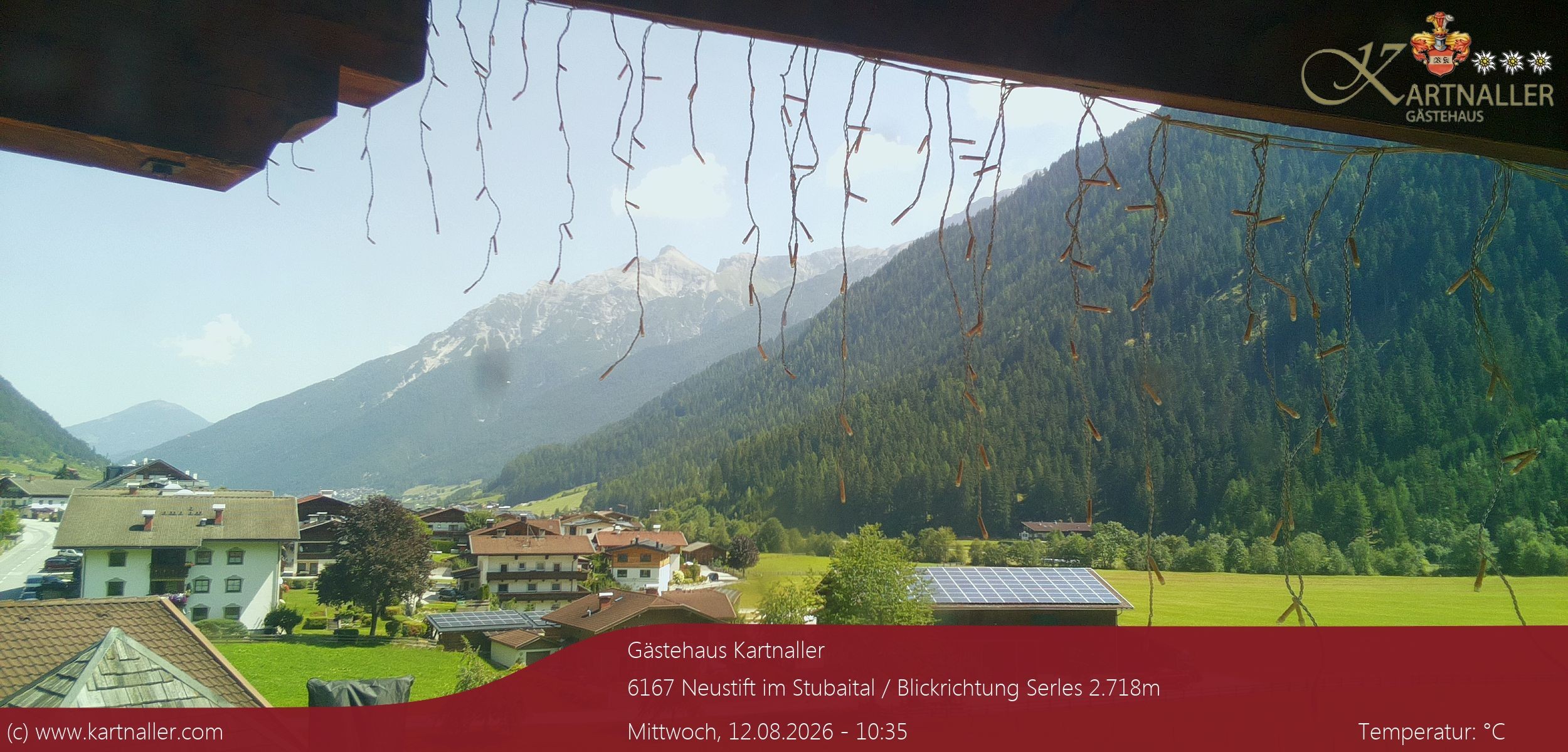 Archived image Webcam View to Neustift and Serles