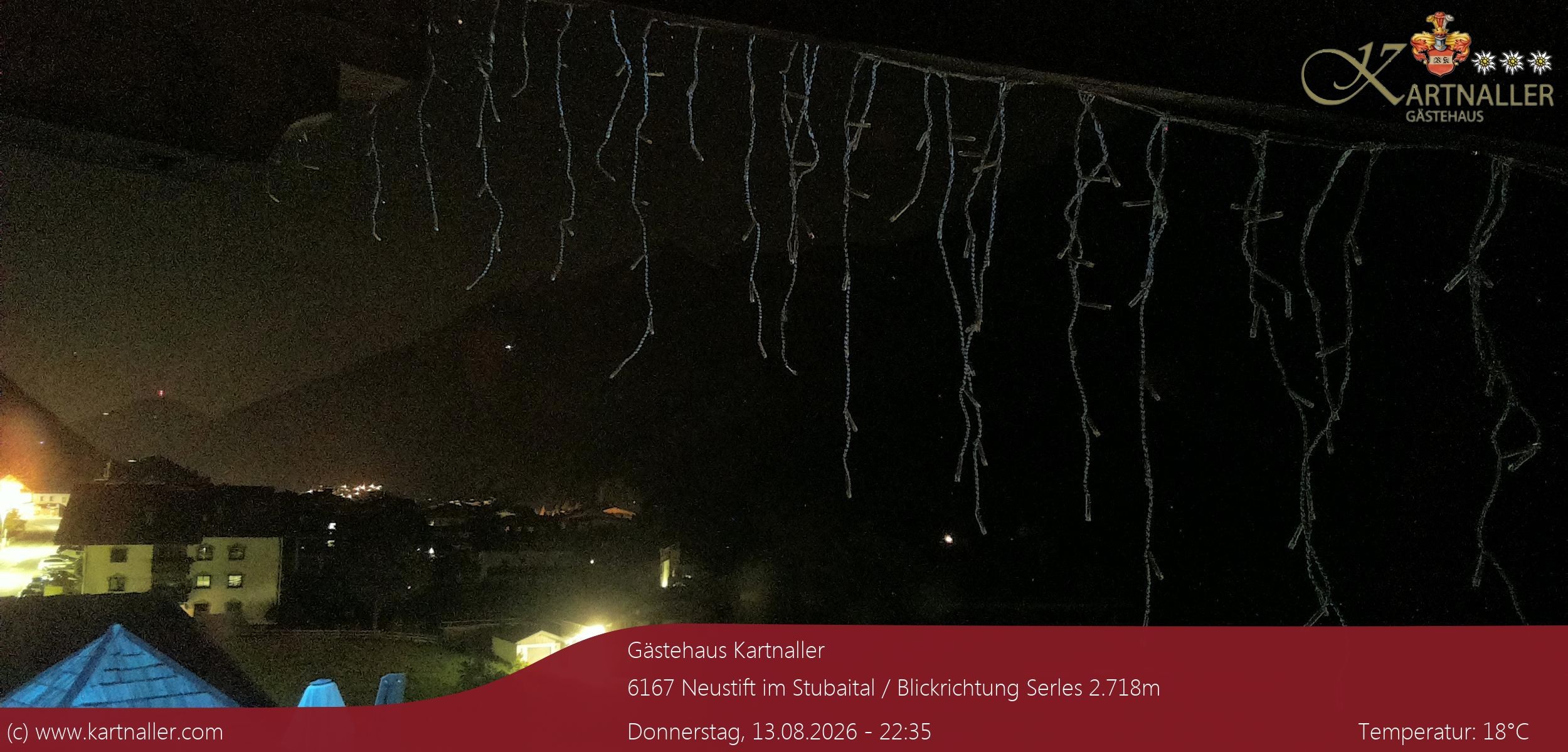 Archived image Webcam View to Neustift and Serles