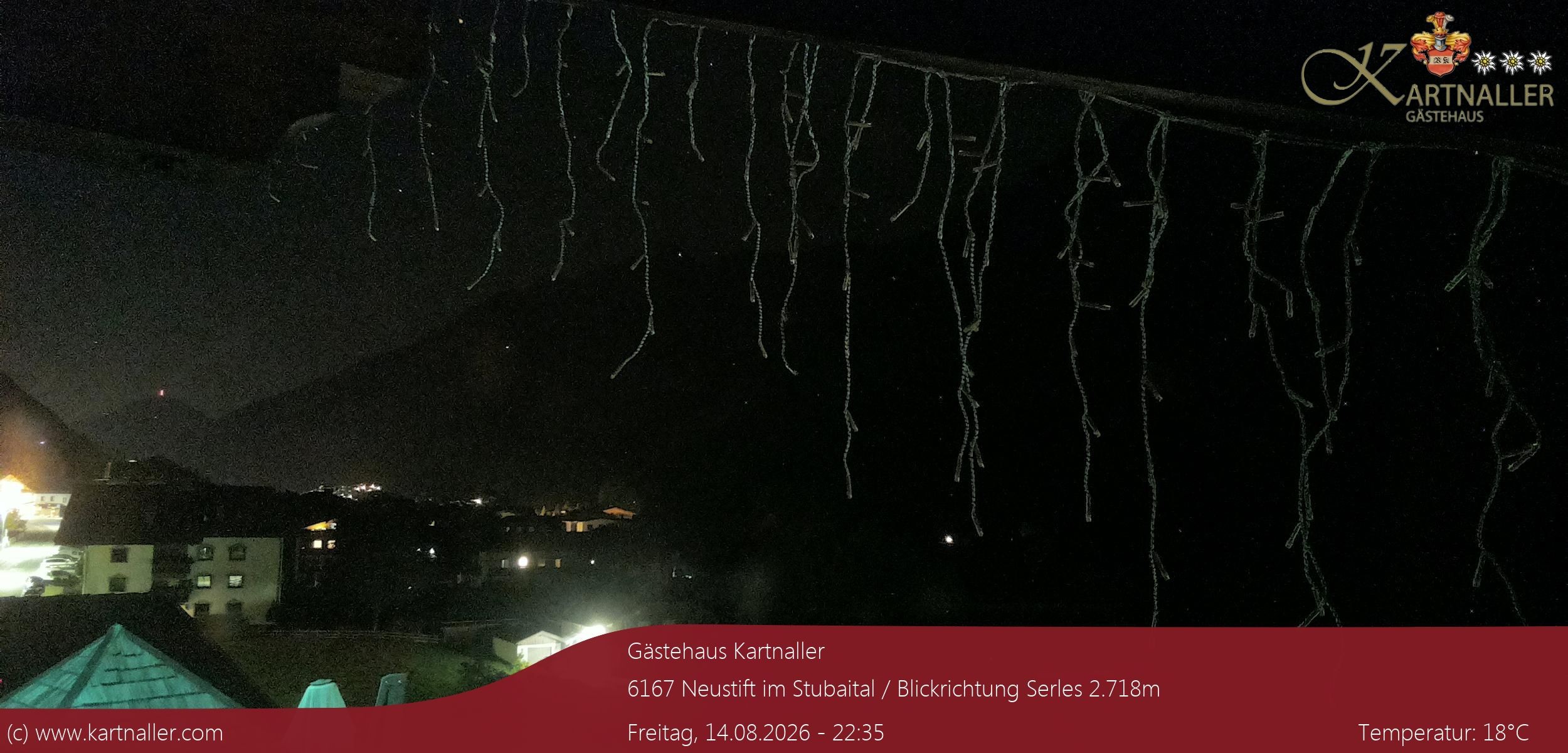 Archived image Webcam View to Neustift and Serles