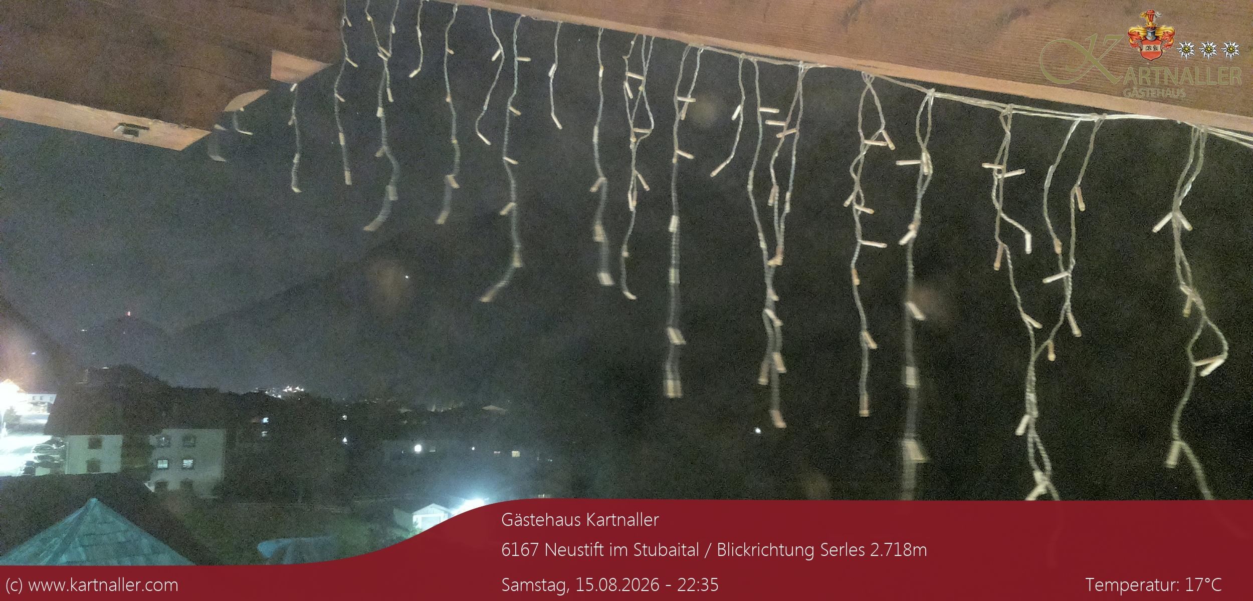 Archiv Foto Webcam Blick Neustift und Serles / Stubaital