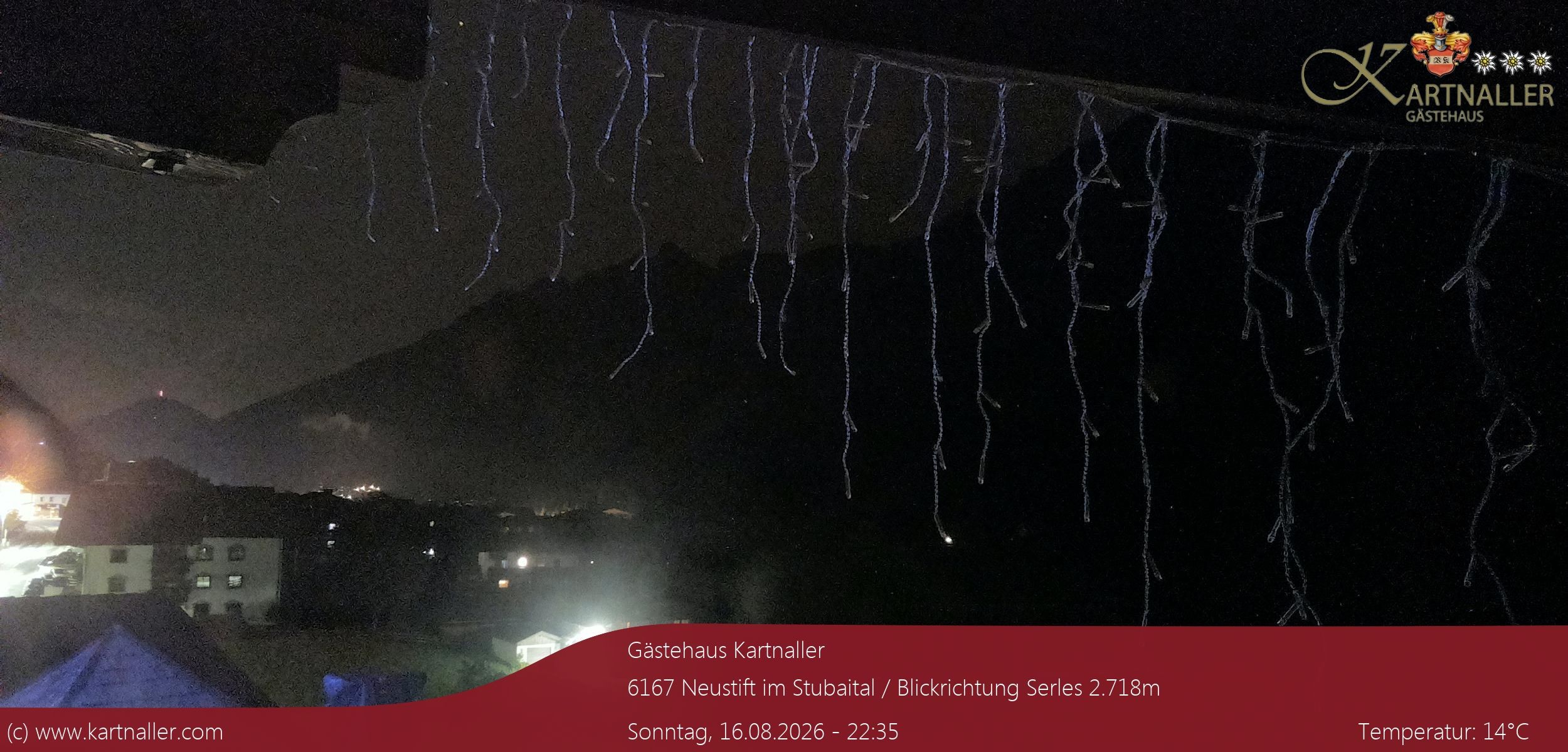 Archived image Webcam View to Neustift and Serles