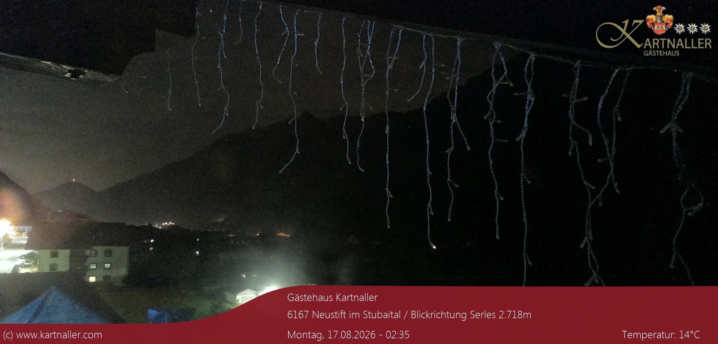 Archived image Webcam View to Neustift and Serles