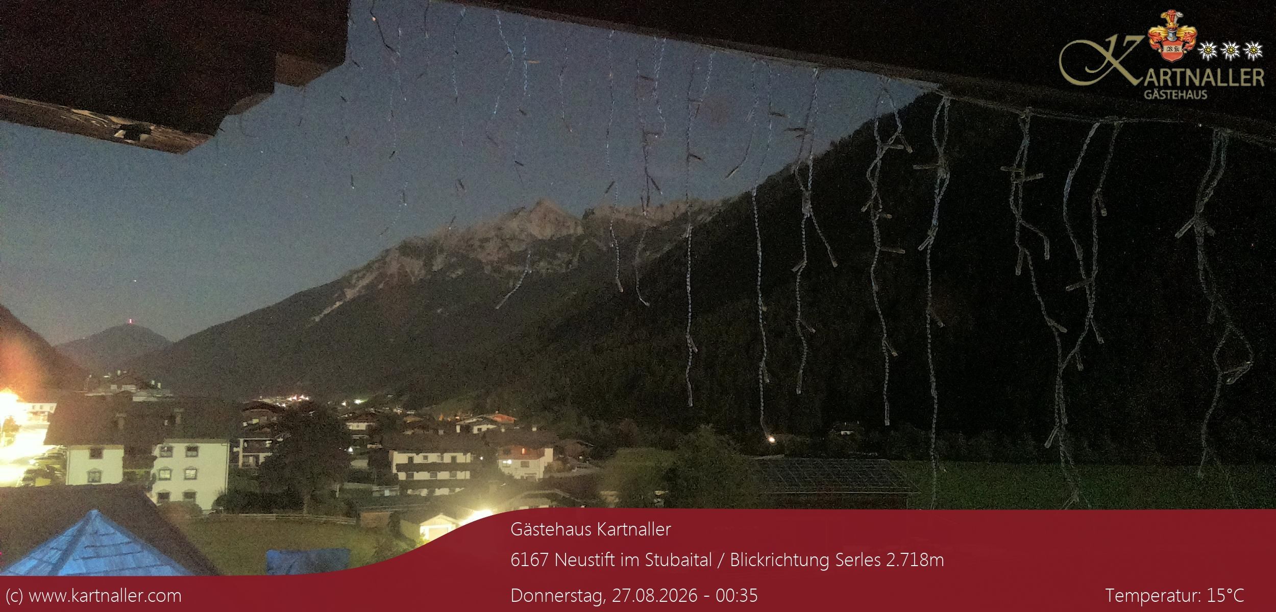 Archiv Foto Webcam Blick Neustift und Serles / Stubaital