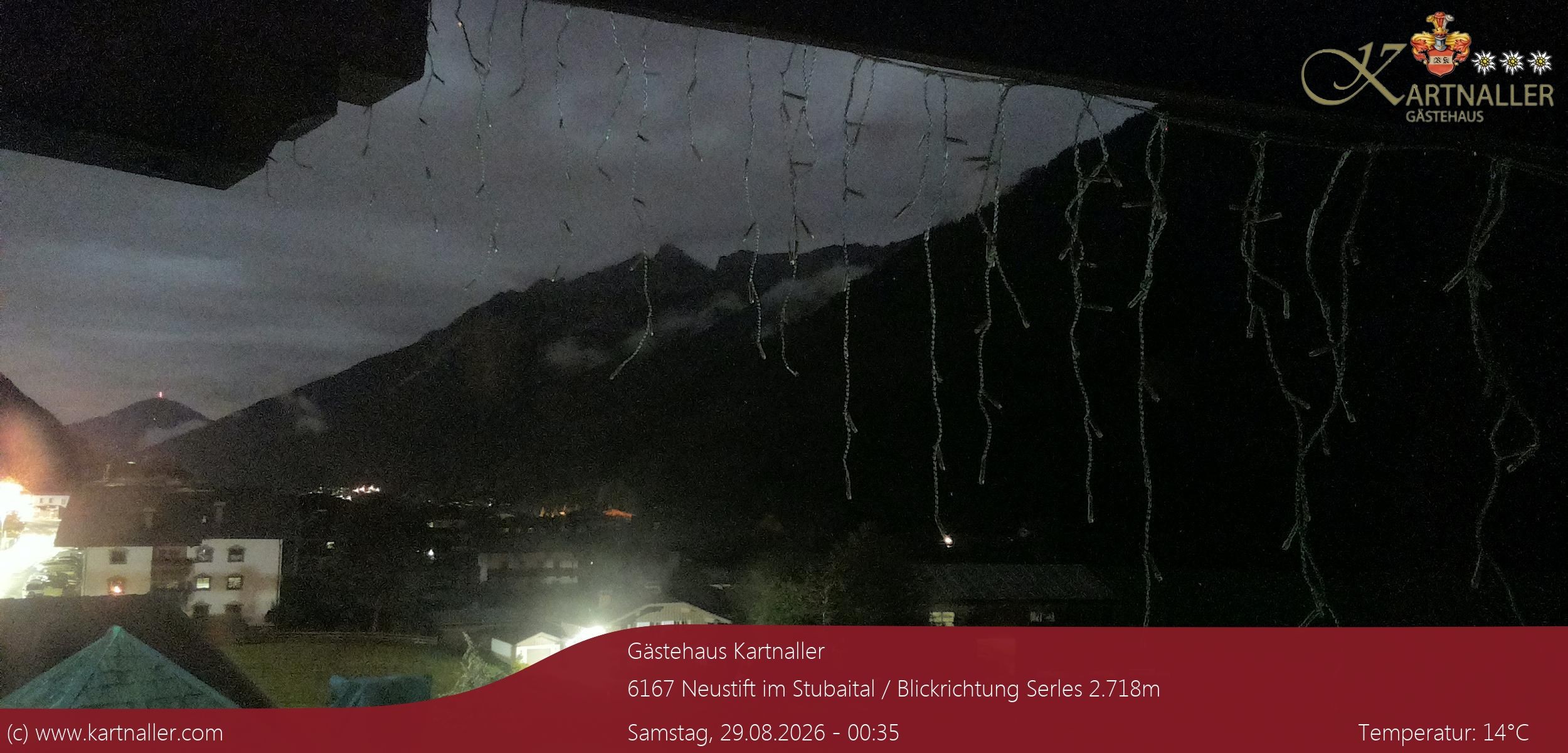 Archived image Webcam View to Neustift and Serles