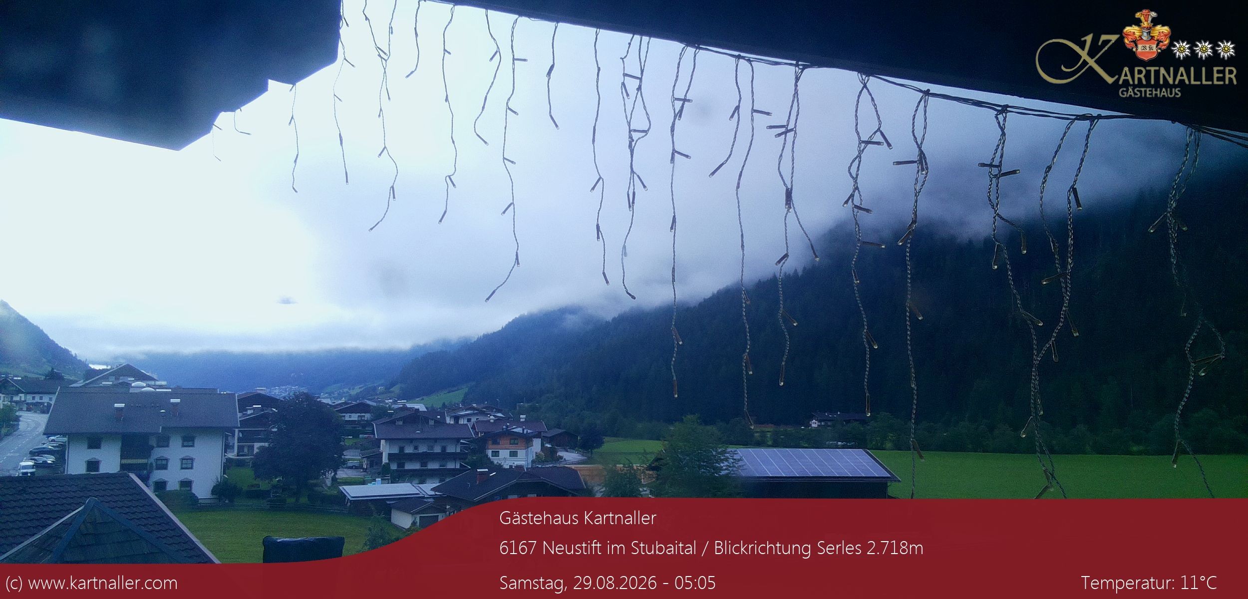 Archived image Webcam View to Neustift and Serles