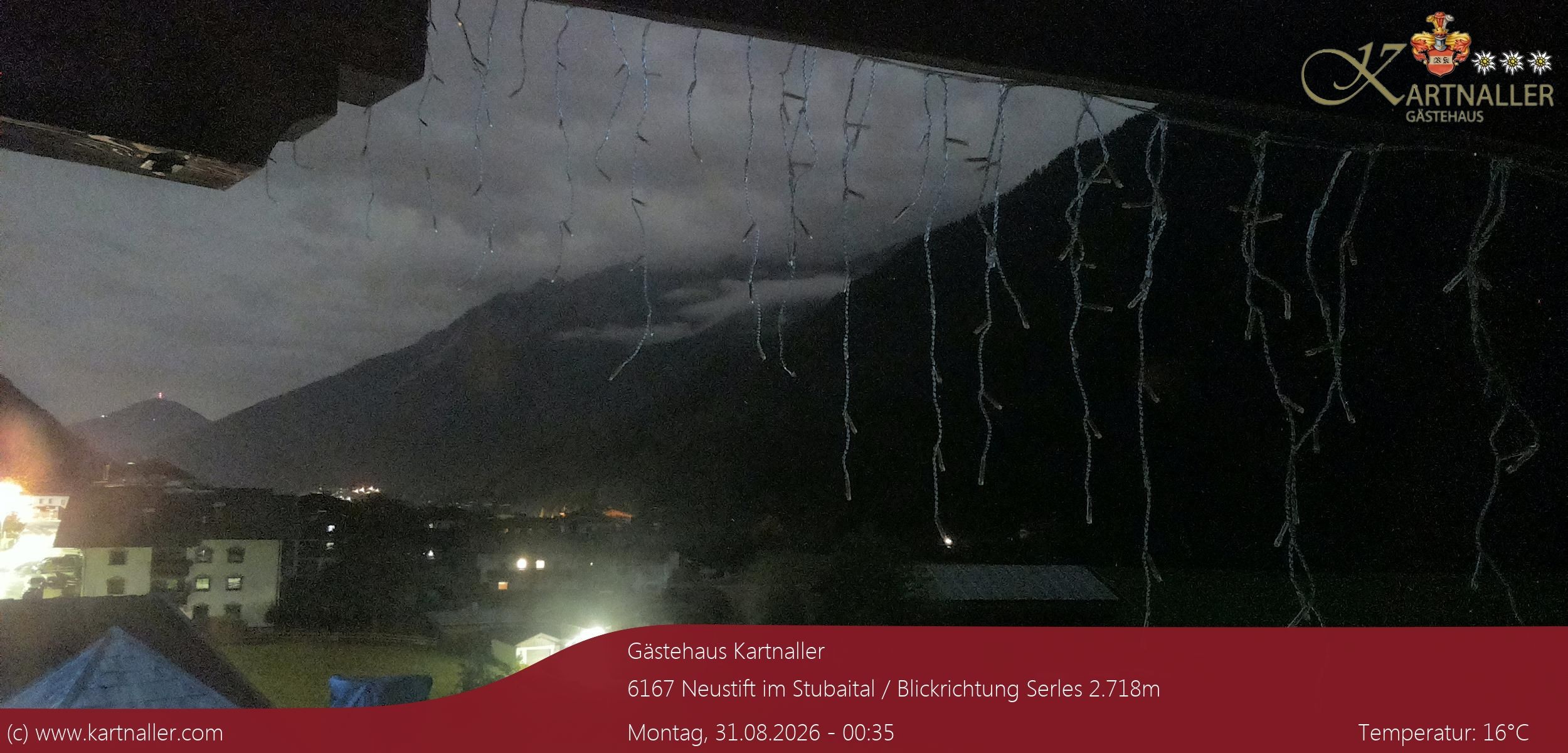 Archiv Foto Webcam Blick Neustift und Serles / Stubaital