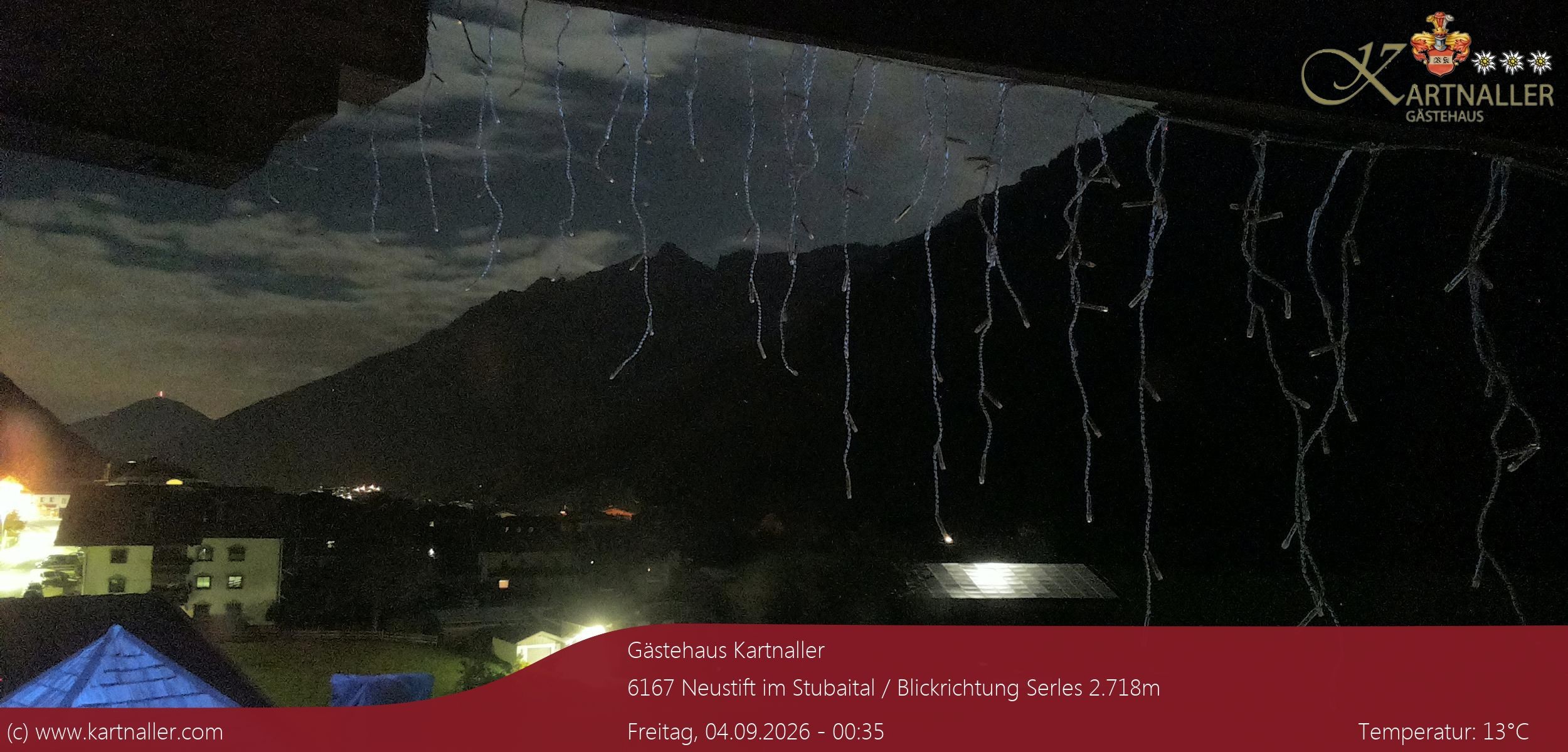 Archiv Foto Webcam Blick Neustift und Serles / Stubaital