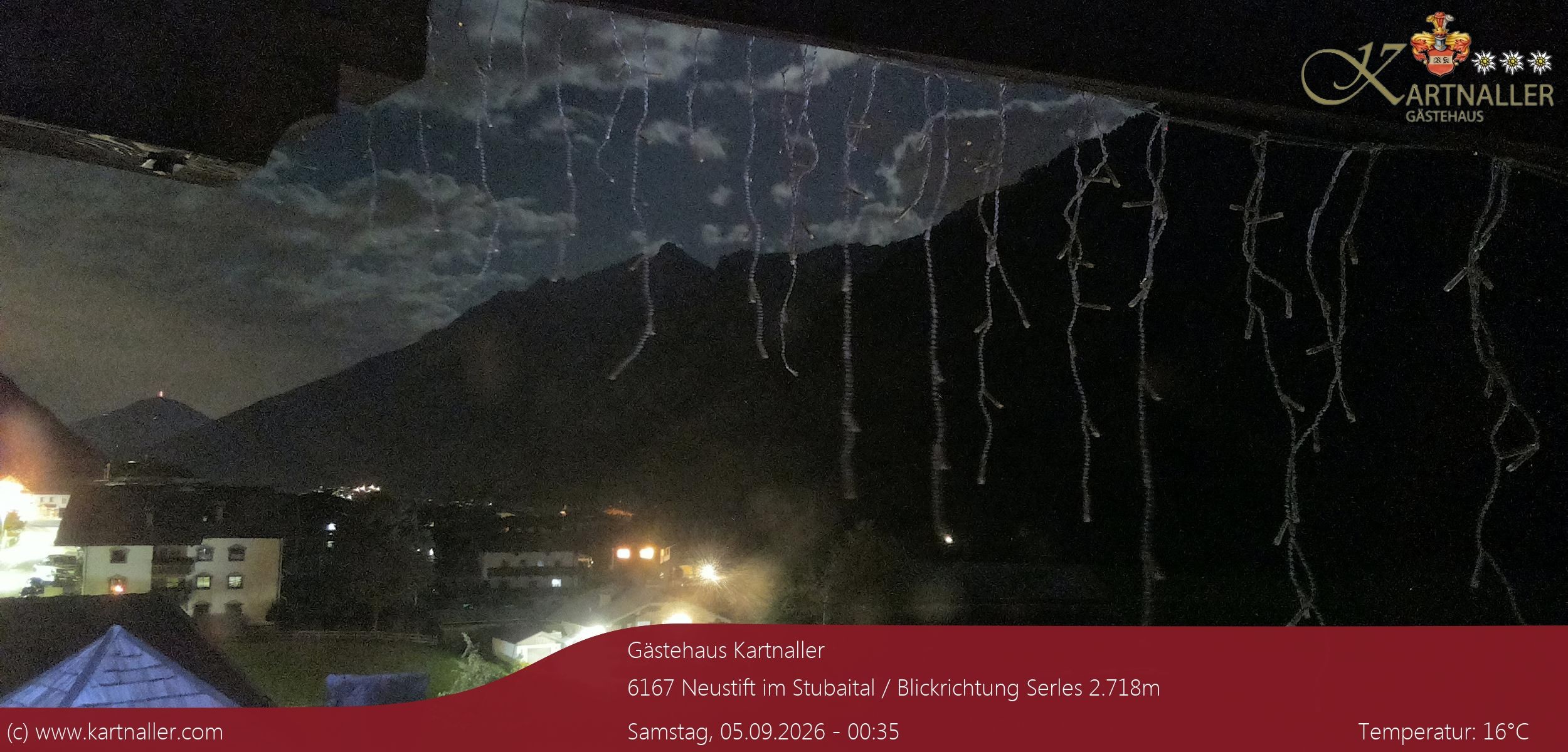 Archiv Foto Webcam Blick Neustift und Serles / Stubaital