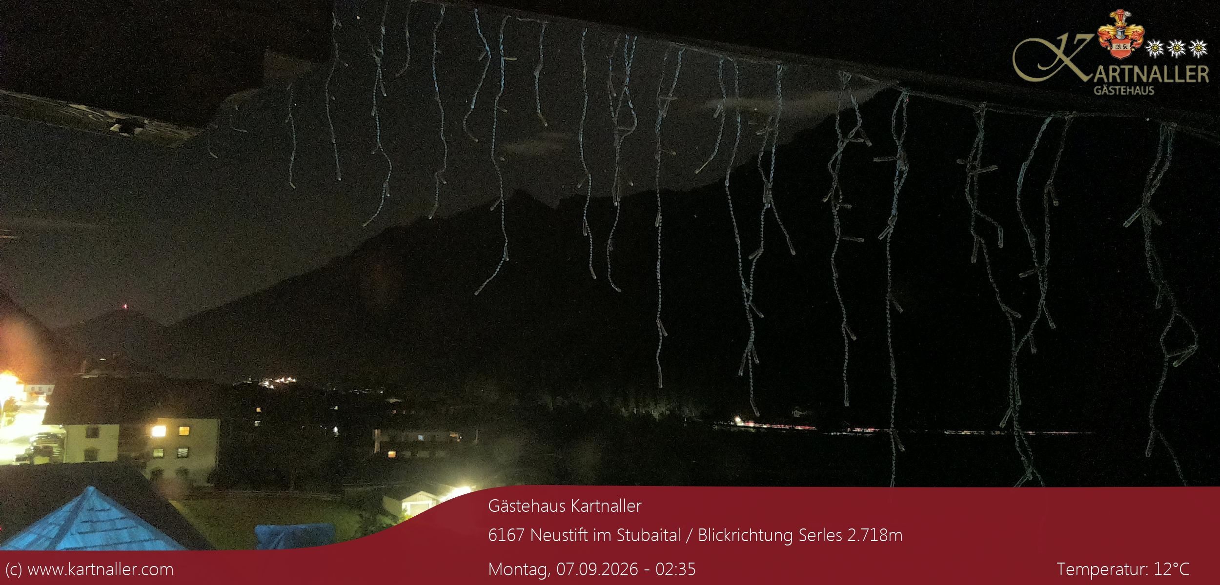 Archiv Foto Webcam Blick Neustift und Serles / Stubaital