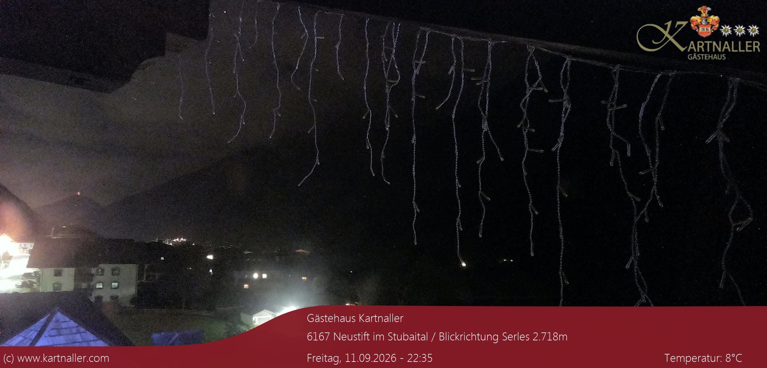 Archiv Foto Webcam Blick Neustift und Serles / Stubaital