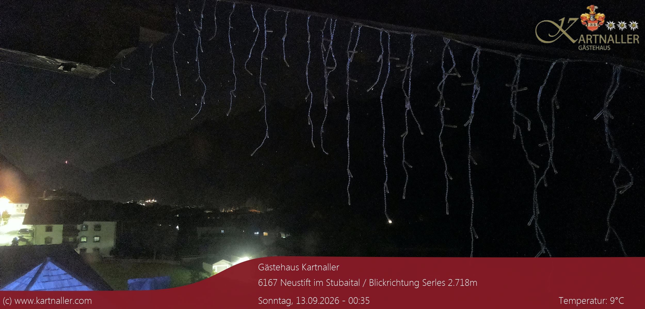 Archiv Foto Webcam Blick Neustift und Serles / Stubaital
