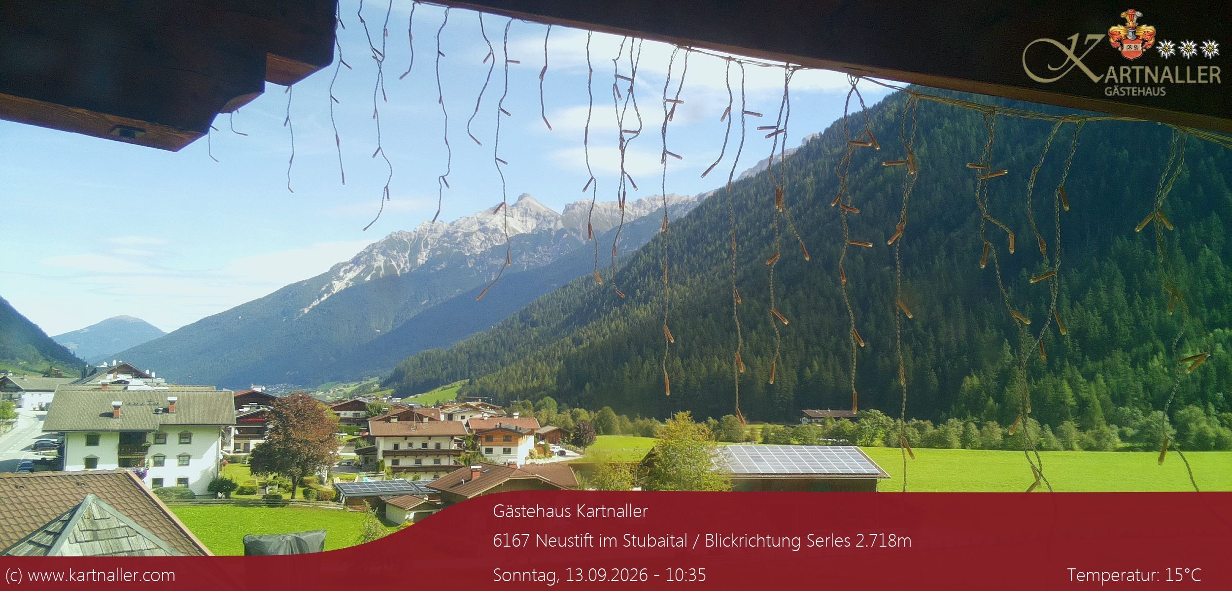 Archiv Foto Webcam Blick Neustift und Serles / Stubaital