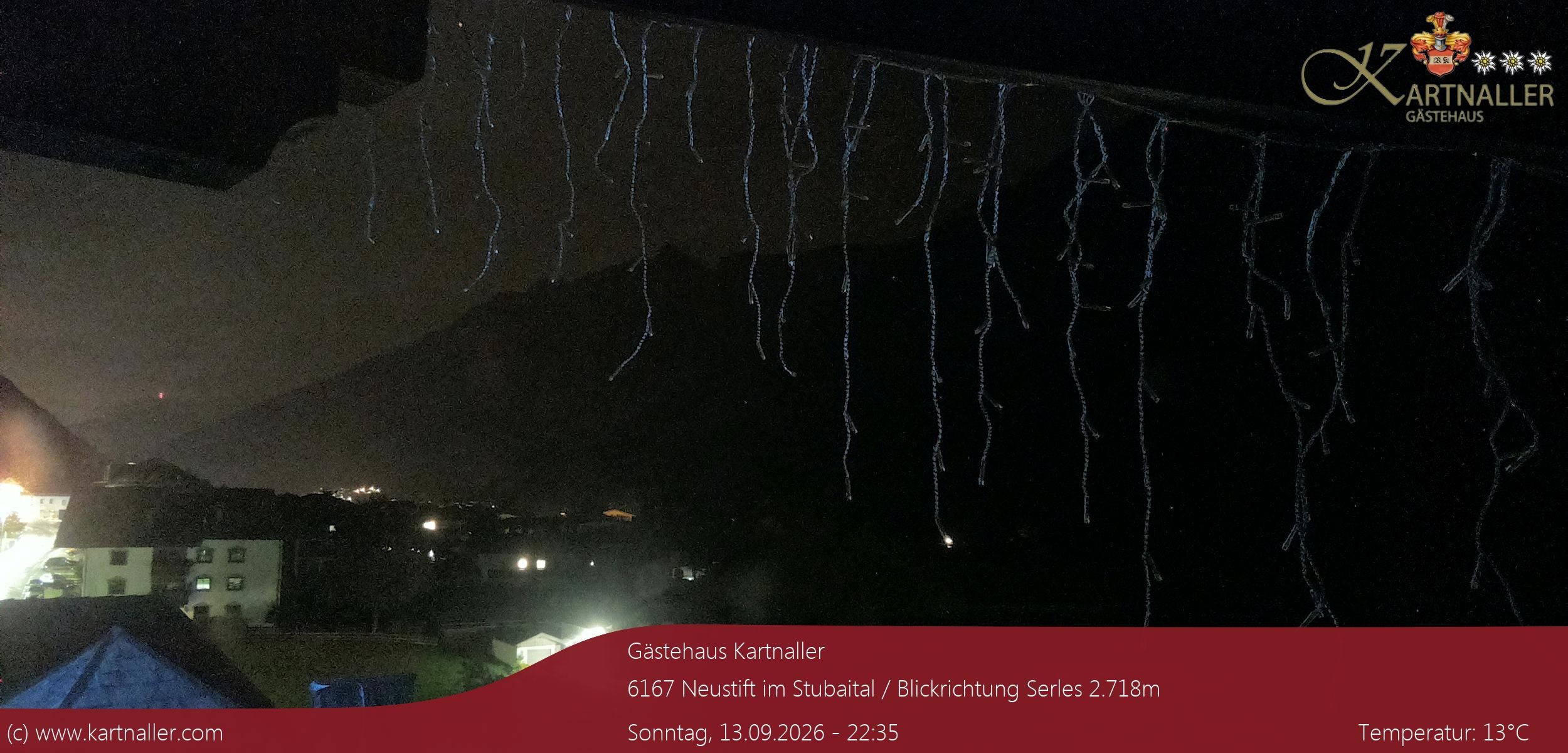 Archiv Foto Webcam Blick Neustift und Serles / Stubaital