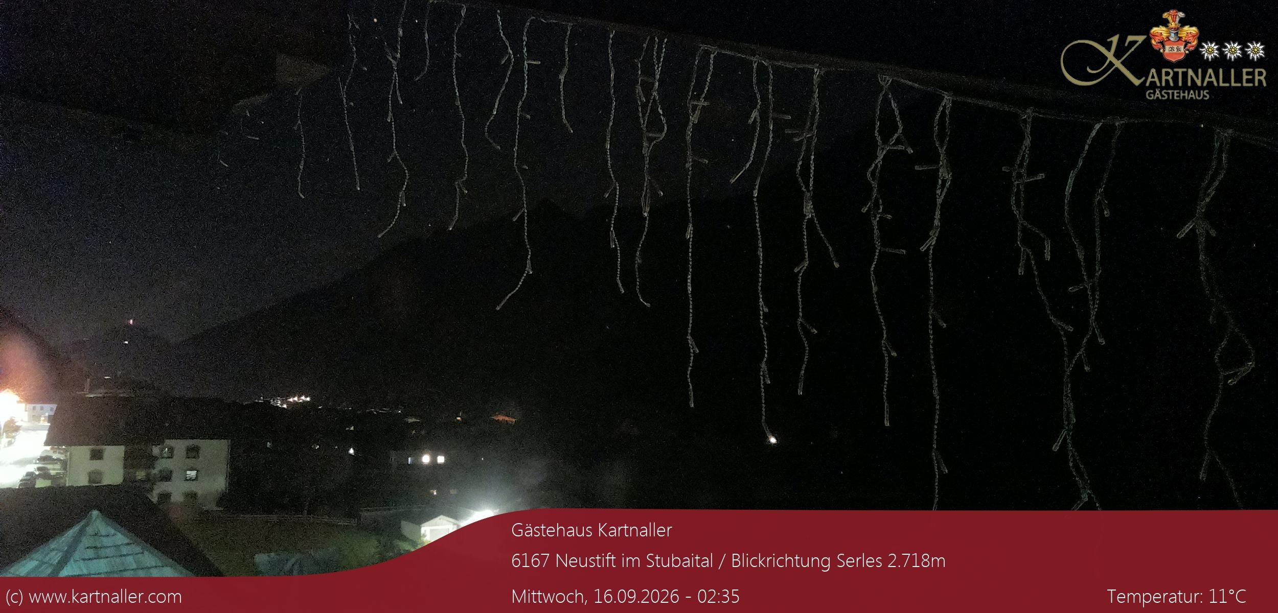 Archiv Foto Webcam Blick Neustift und Serles / Stubaital