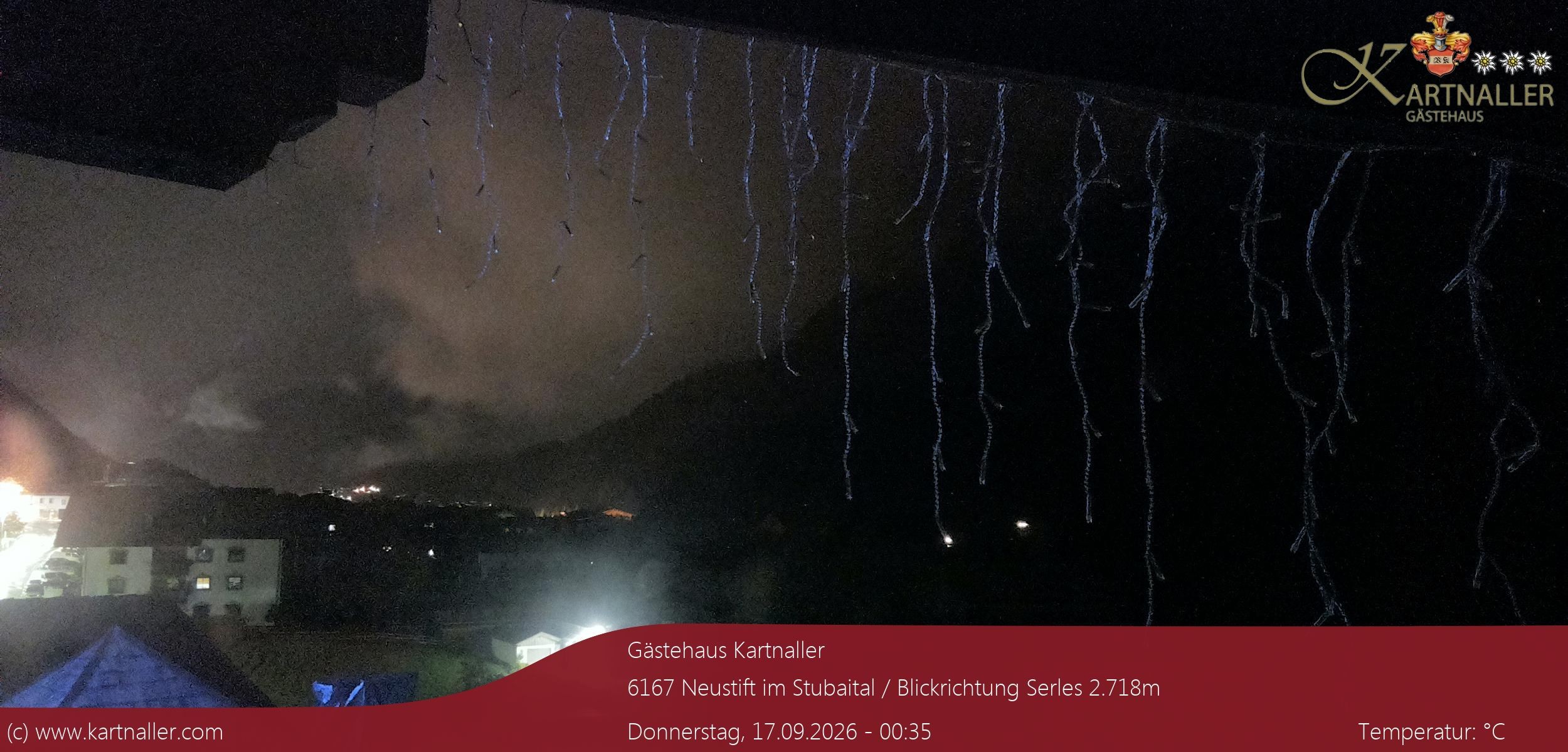 Archived image Webcam View to Neustift and Serles