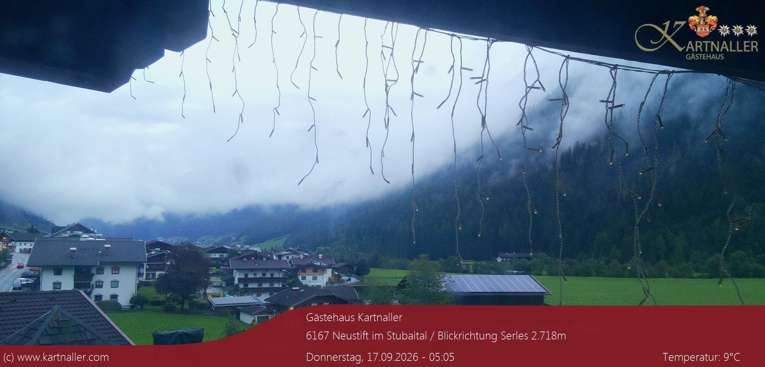 Archiv Foto Webcam Blick Neustift und Serles / Stubaital