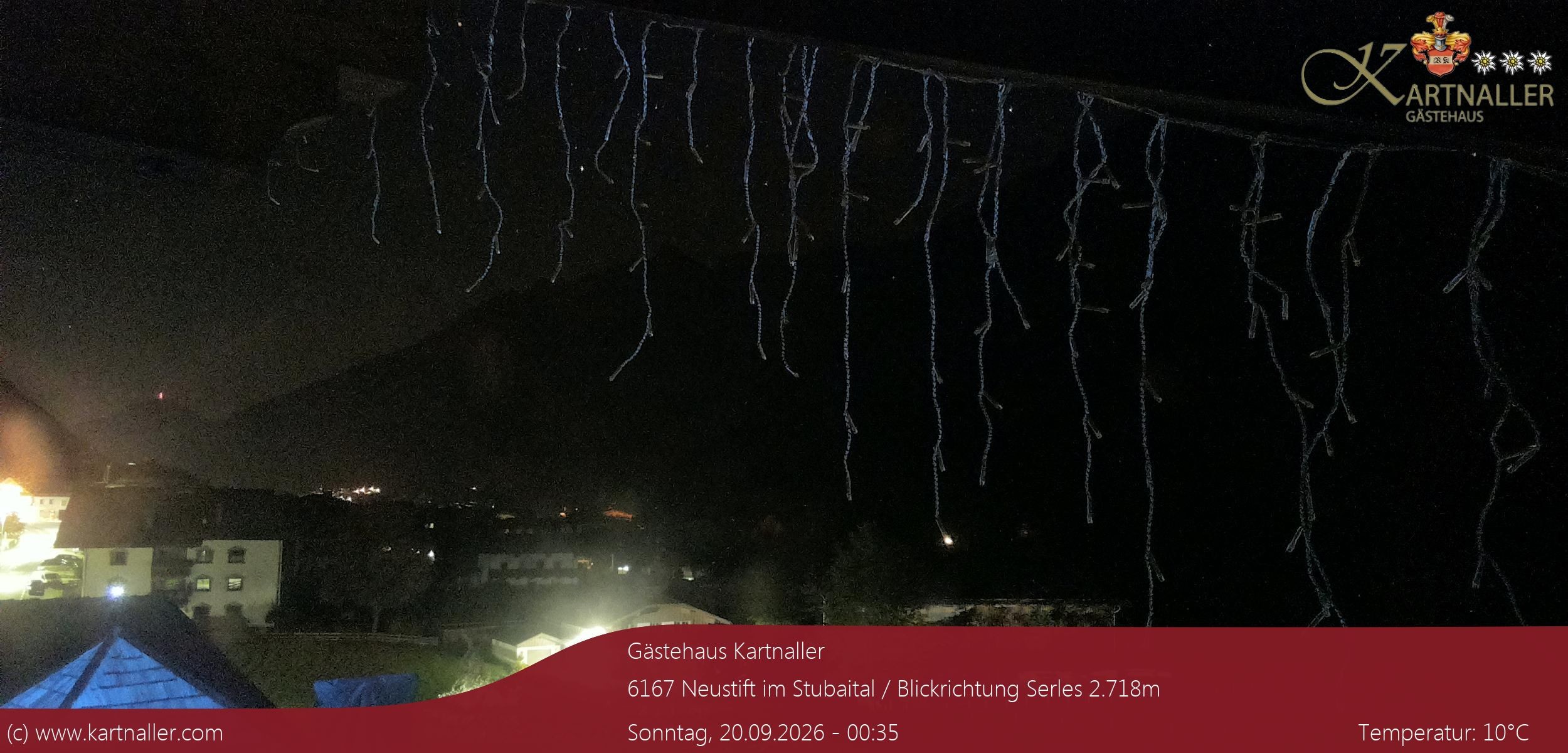 Archived image Webcam View to Neustift and Serles