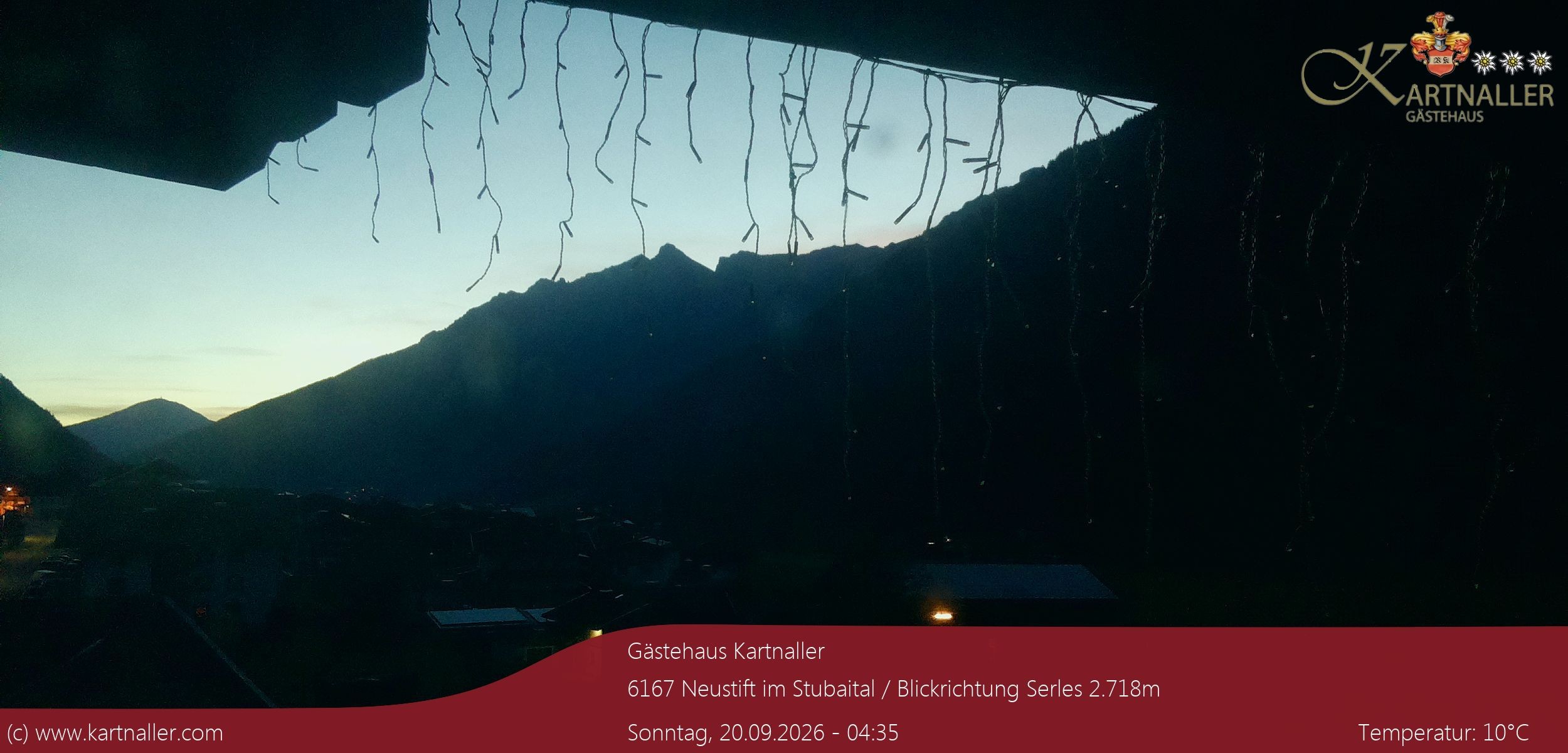 Archived image Webcam View to Neustift and Serles