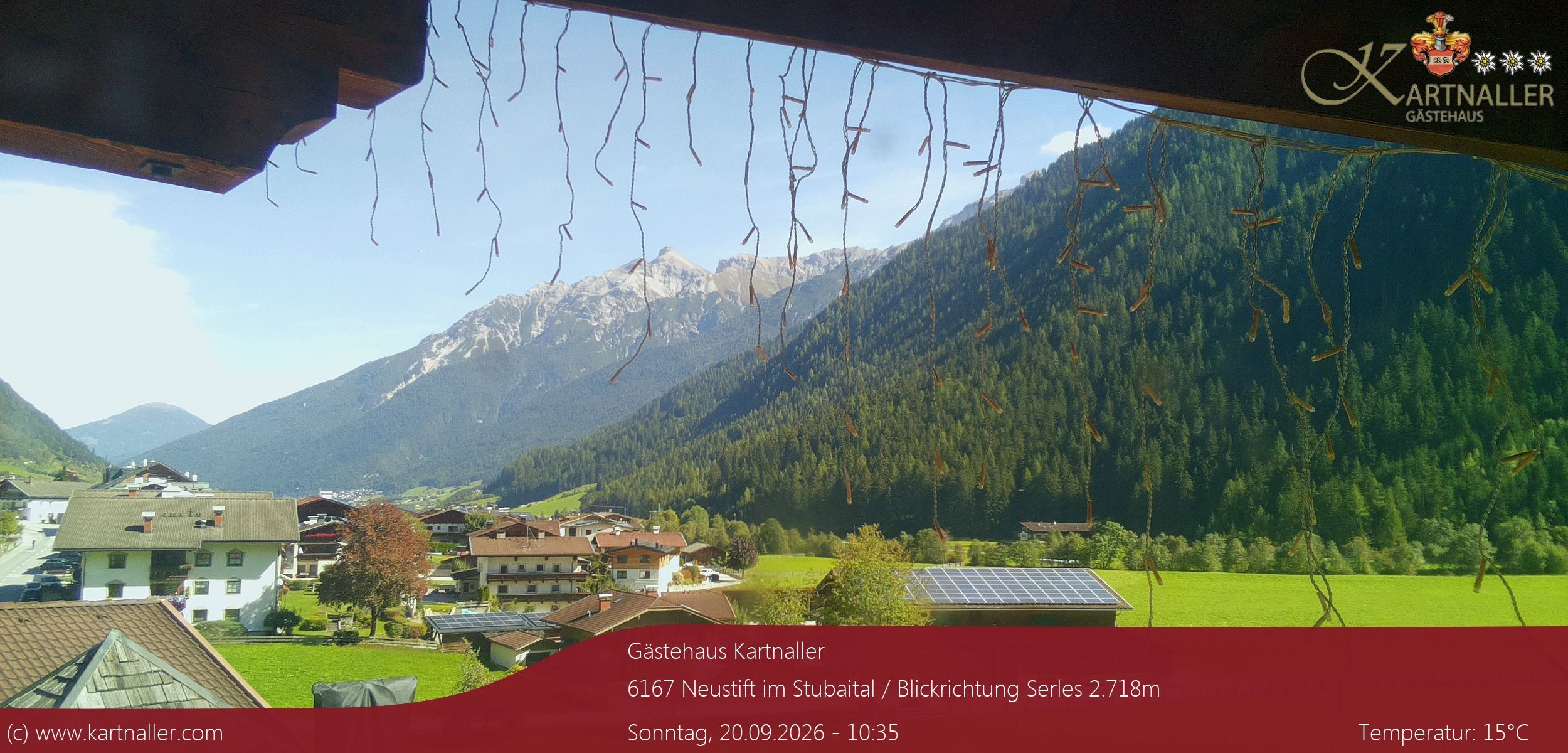 Archiv Foto Webcam Blick Neustift und Serles / Stubaital
