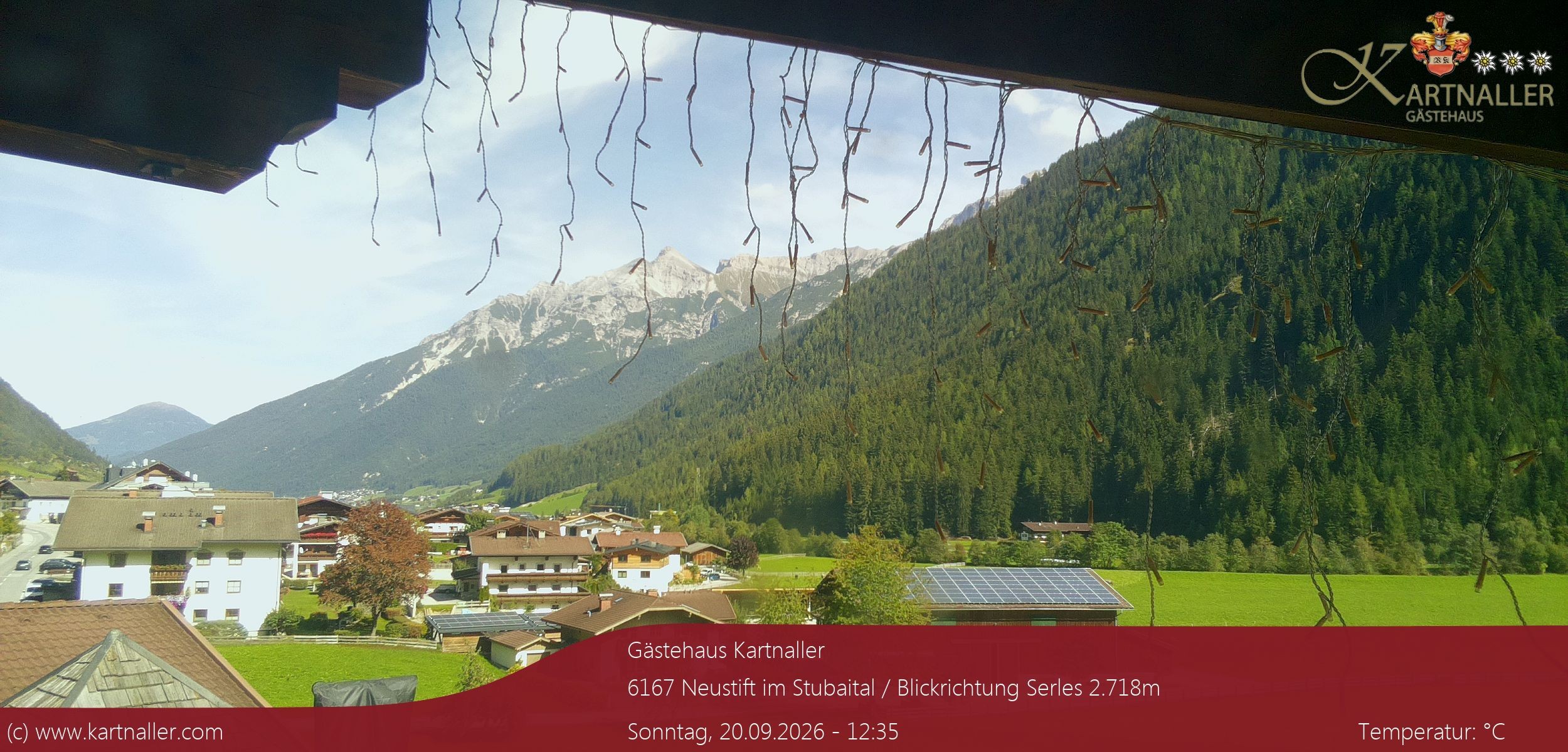 Archived image Webcam View to Neustift and Serles