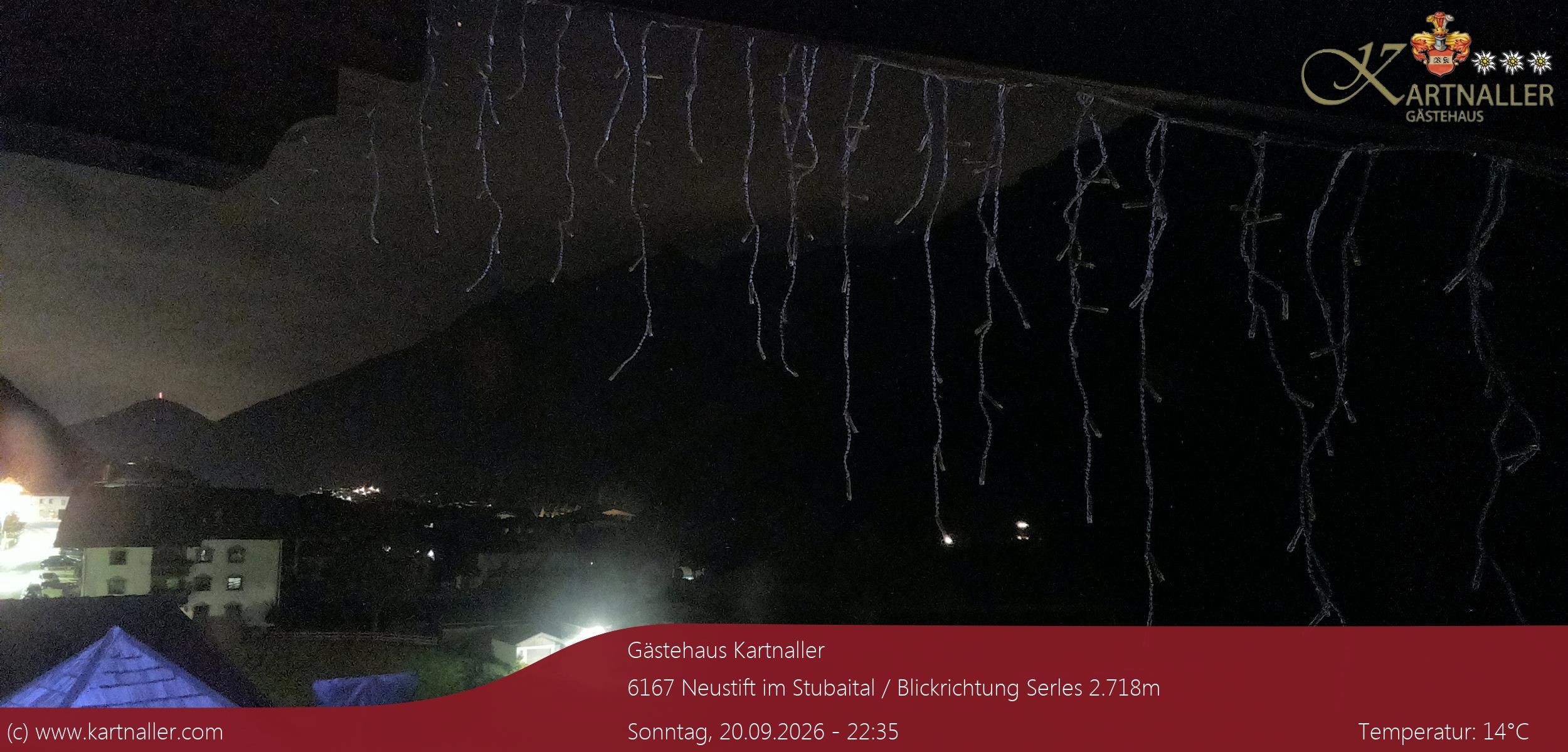 Archived image Webcam View to Neustift and Serles