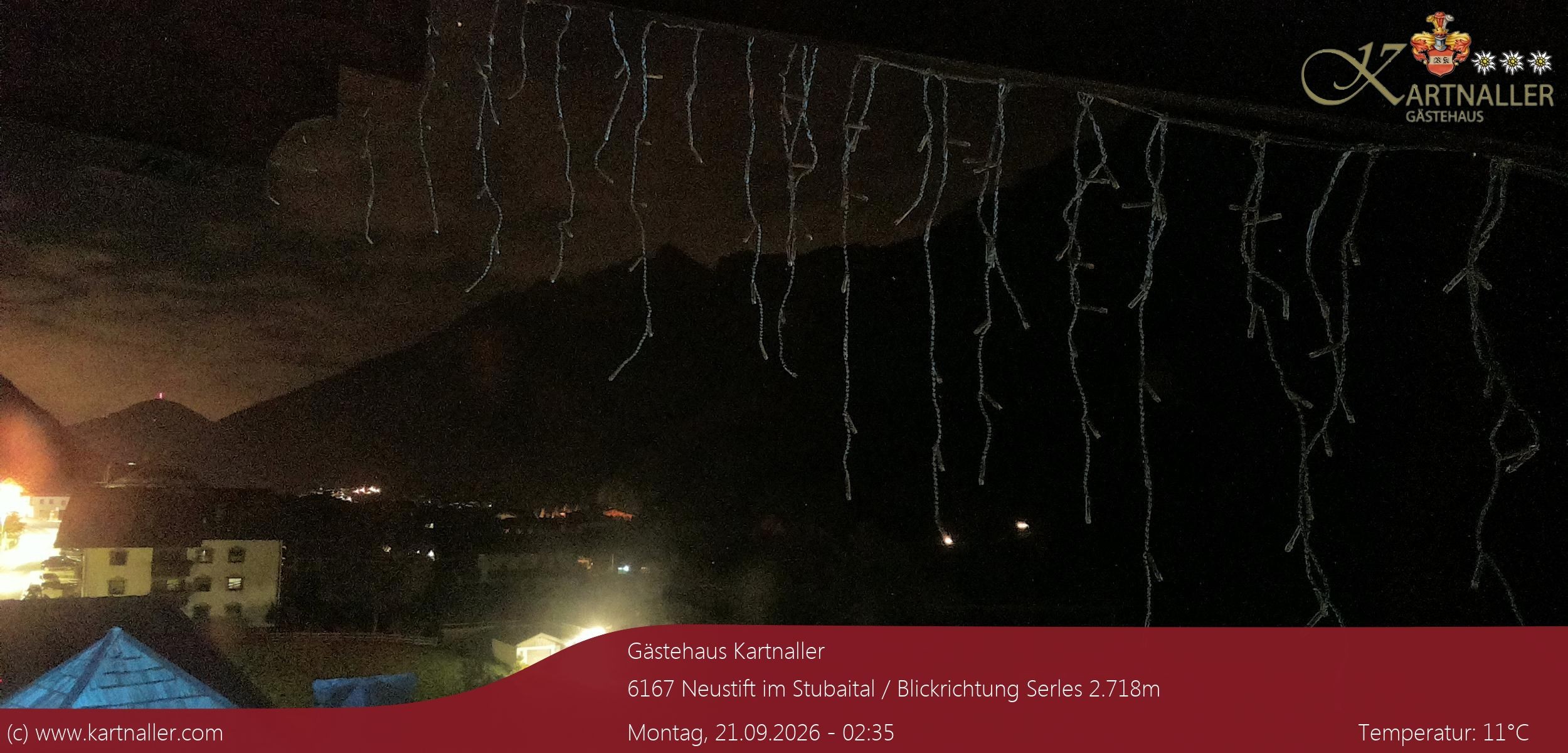 Archived image Webcam View to Neustift and Serles