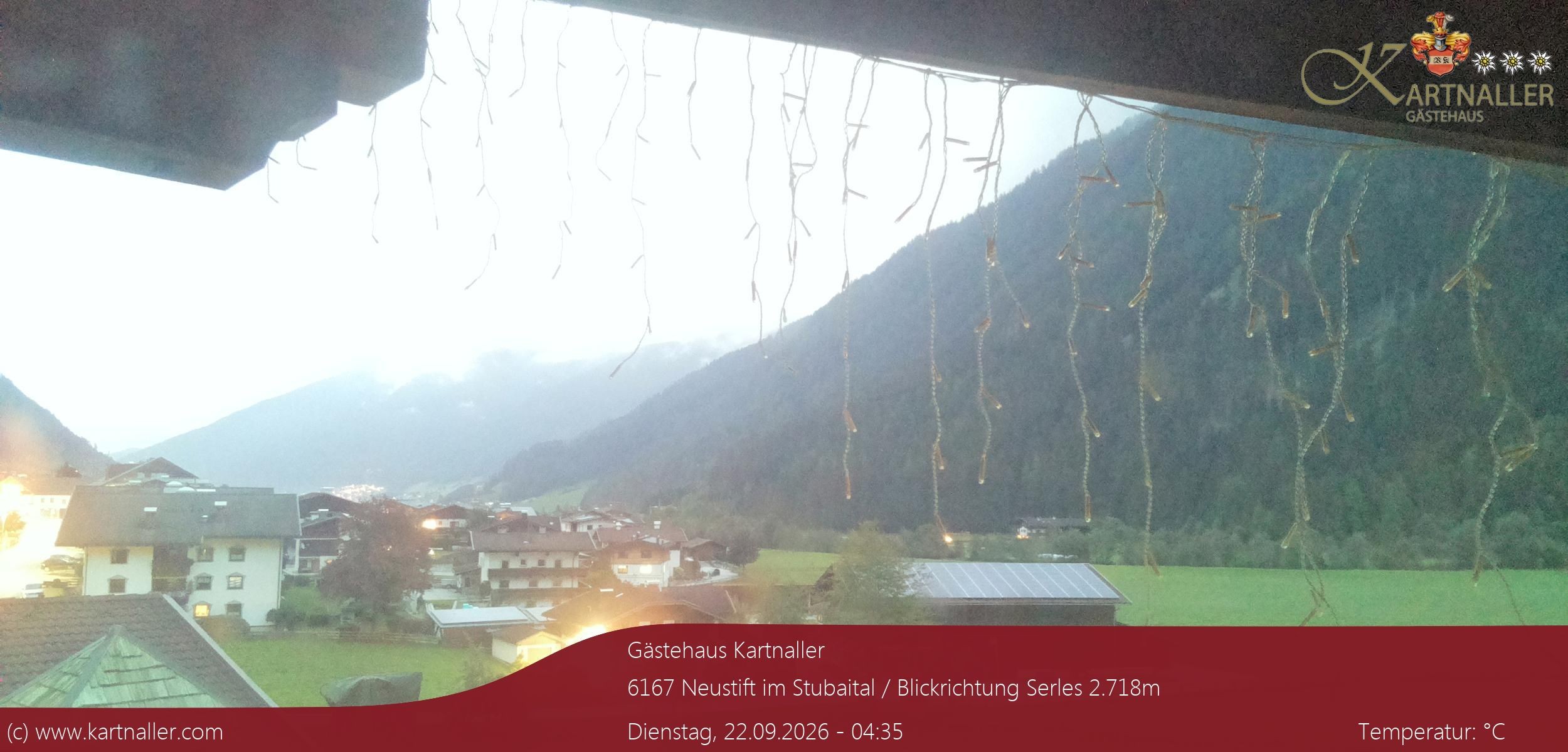 Archived image Webcam View to Neustift and Serles