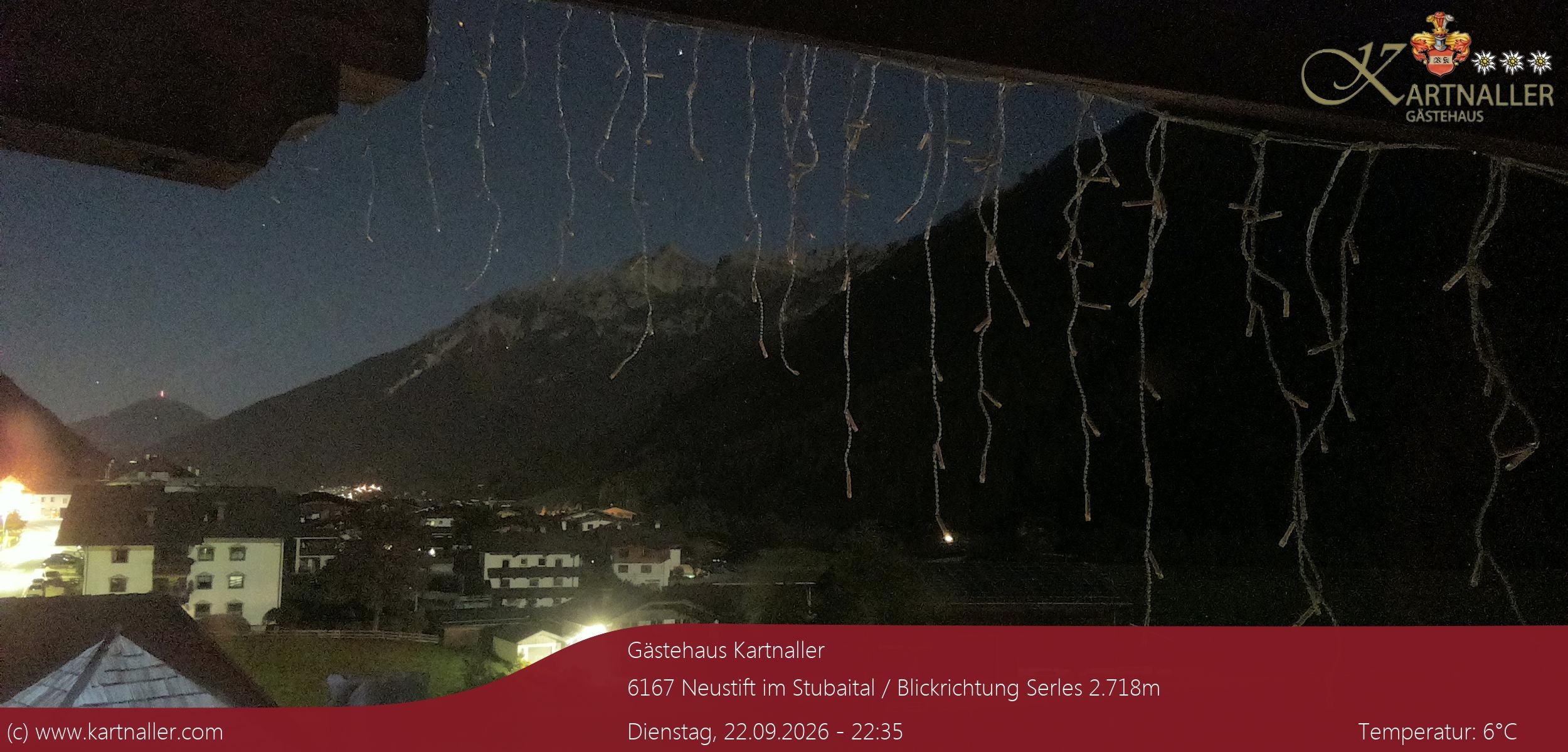 Archived image Webcam View to Neustift and Serles
