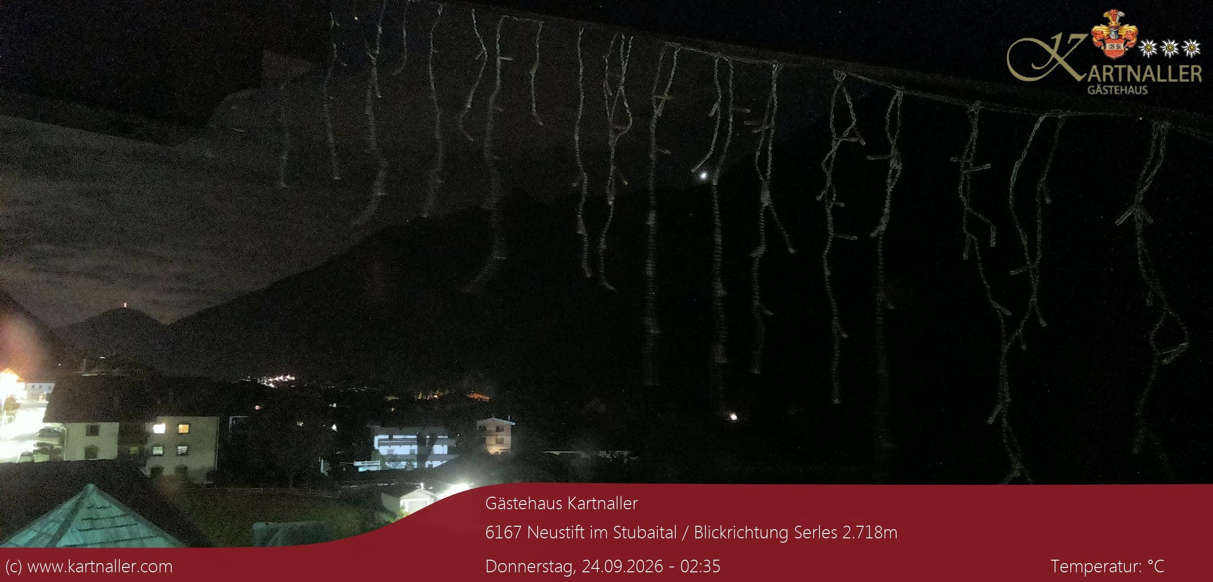 Archiv Foto Webcam Blick Neustift und Serles / Stubaital