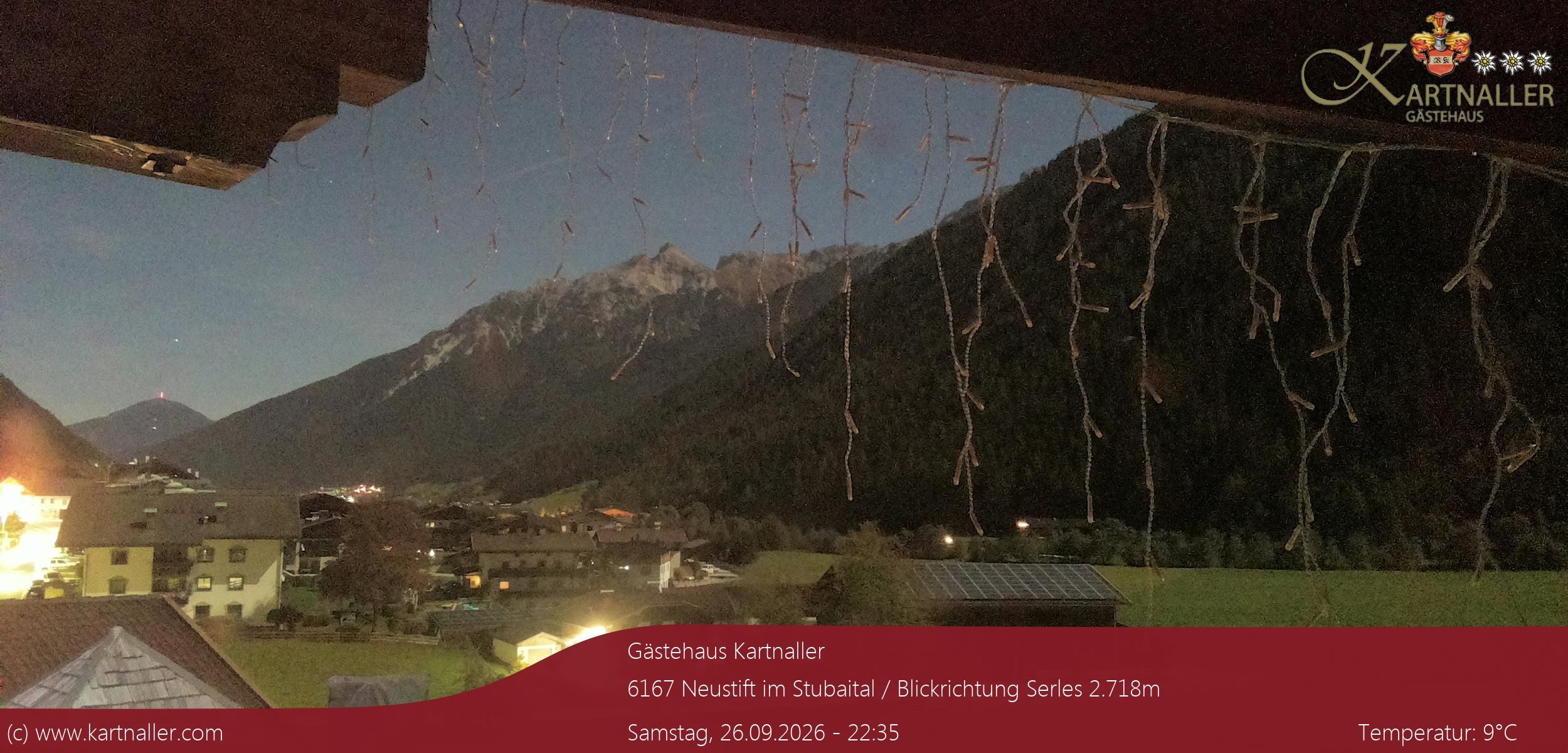 Archiv Foto Webcam Blick Neustift und Serles / Stubaital
