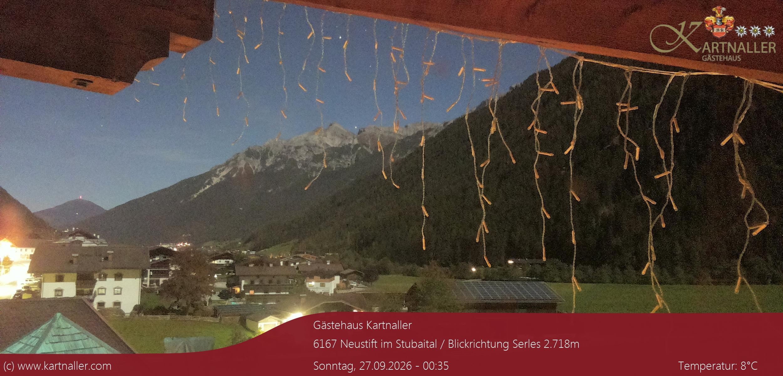 Archiv Foto Webcam Blick Neustift und Serles / Stubaital