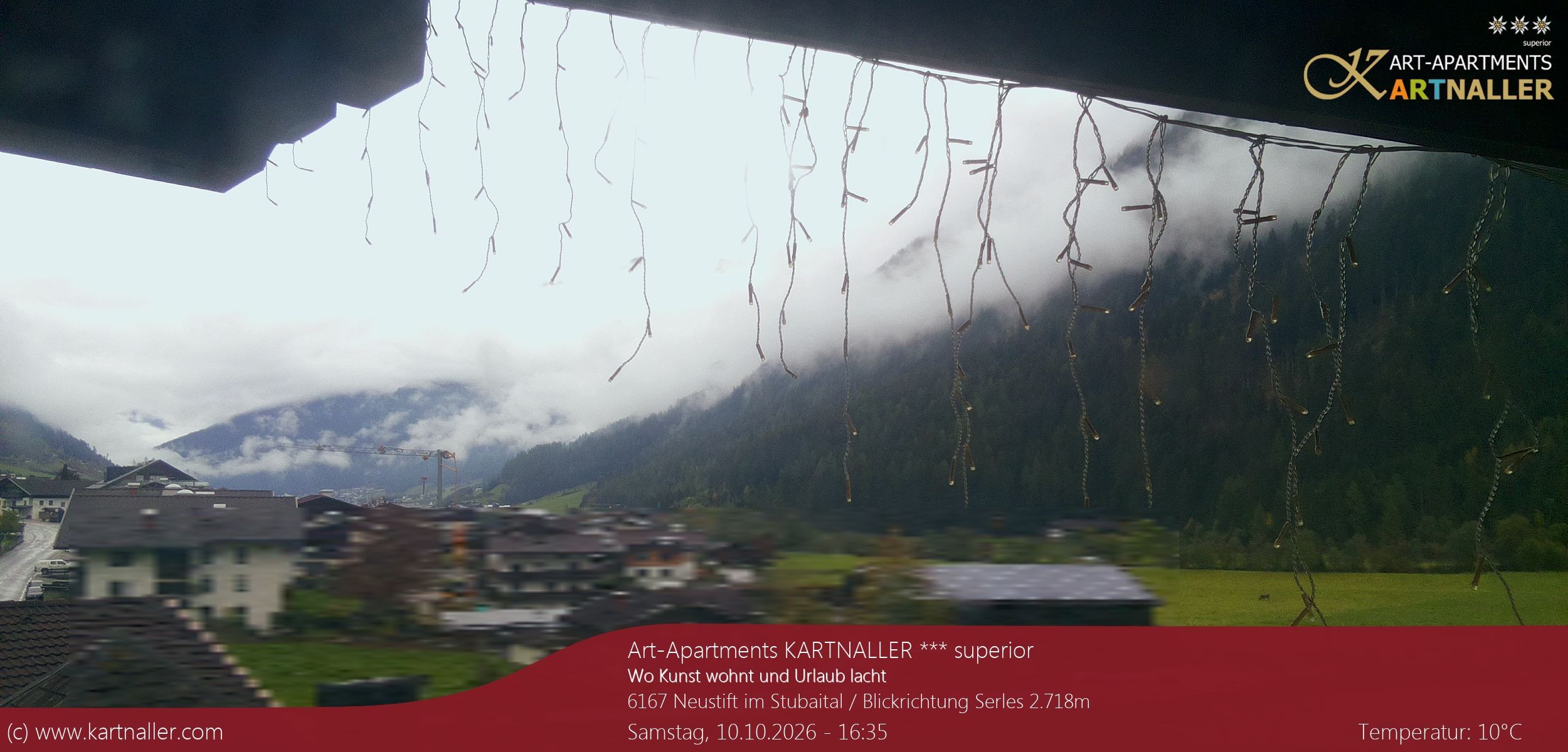 Archived image Webcam View to Neustift and Serles