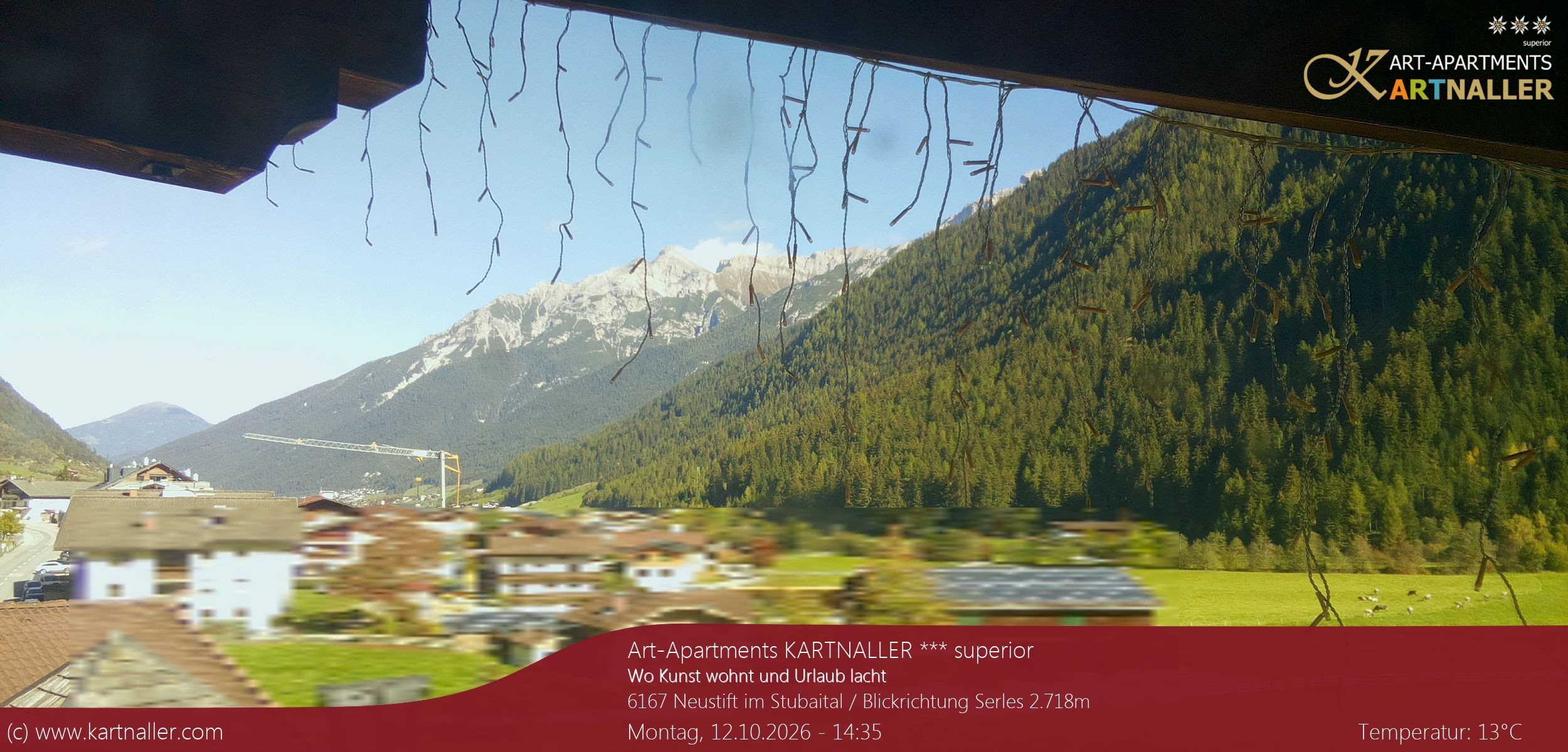 Archiv Foto Webcam Blick Neustift und Serles / Stubaital