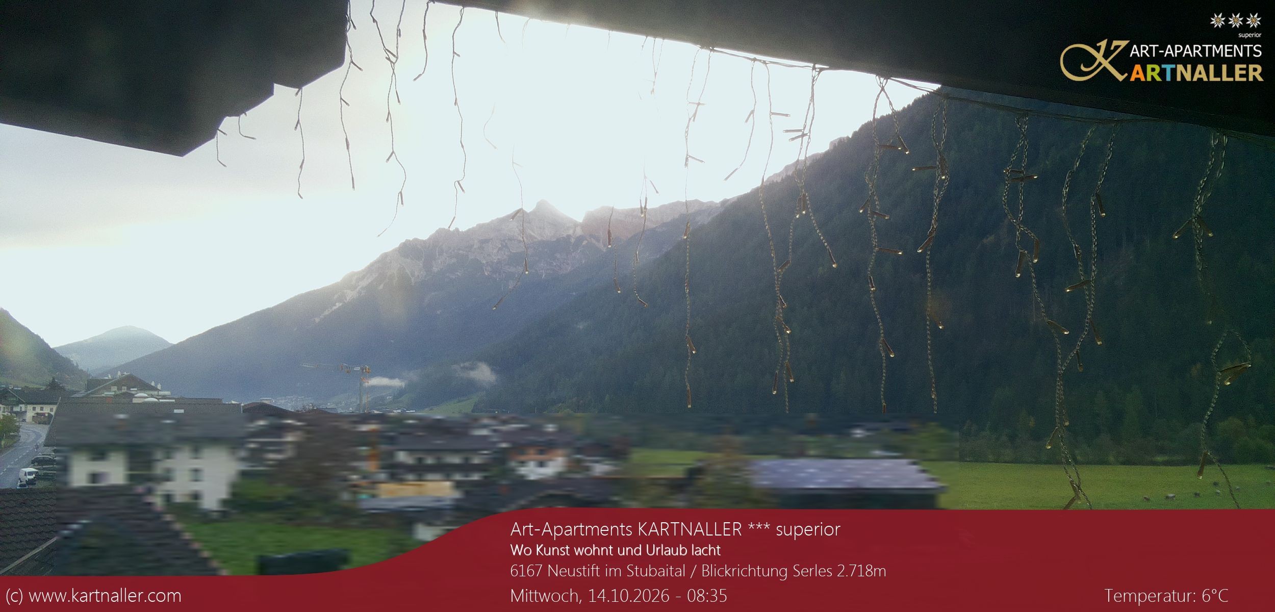 Archiv Foto Webcam Blick Neustift und Serles / Stubaital