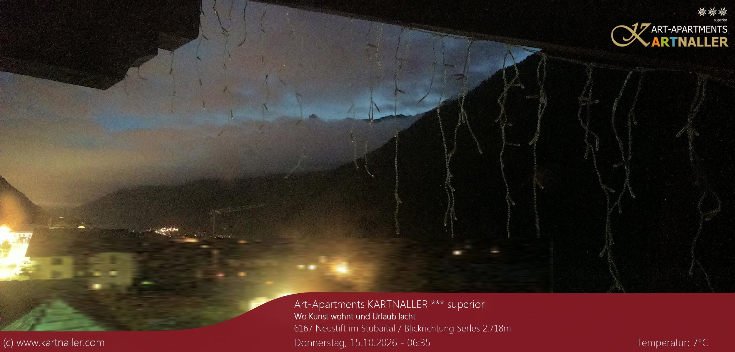 Archiv Foto Webcam Blick Neustift und Serles / Stubaital