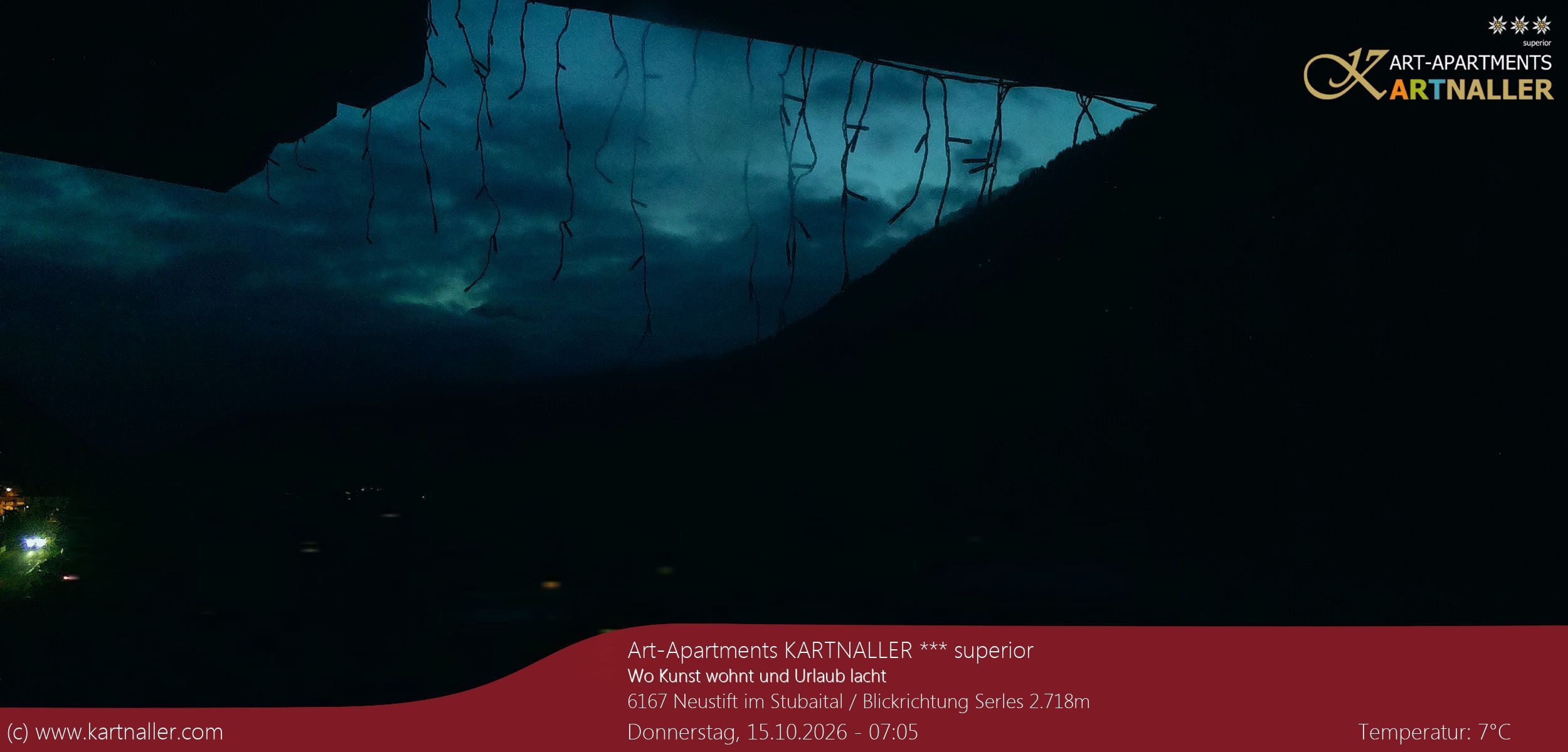 Archiv Foto Webcam Blick Neustift und Serles / Stubaital