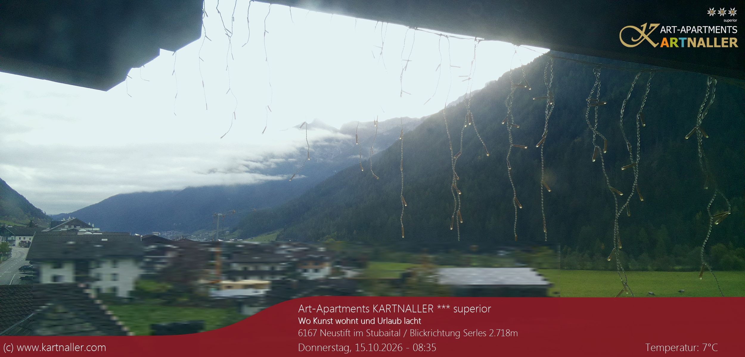 Archiv Foto Webcam Blick Neustift und Serles / Stubaital