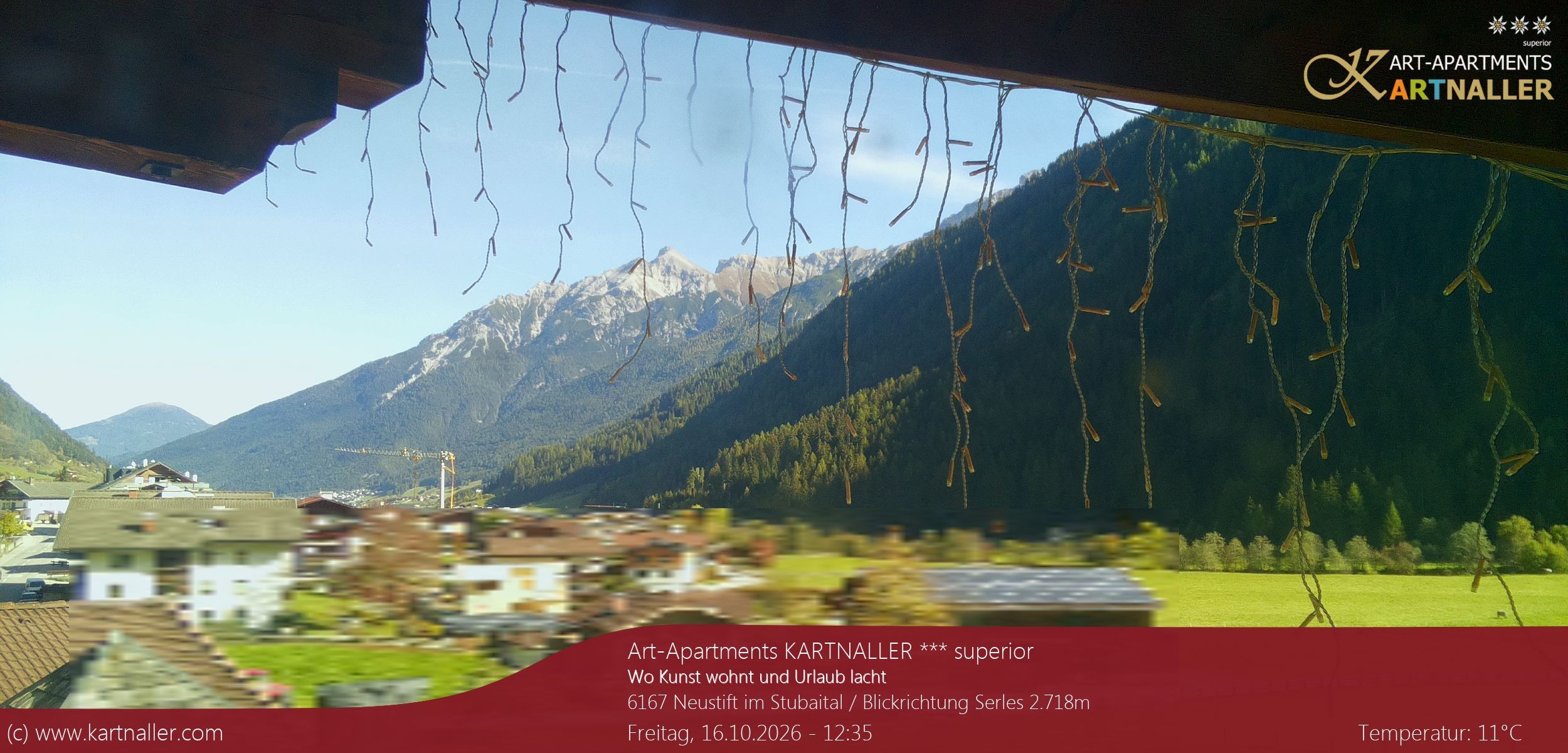 Archiv Foto Webcam Blick Neustift und Serles / Stubaital
