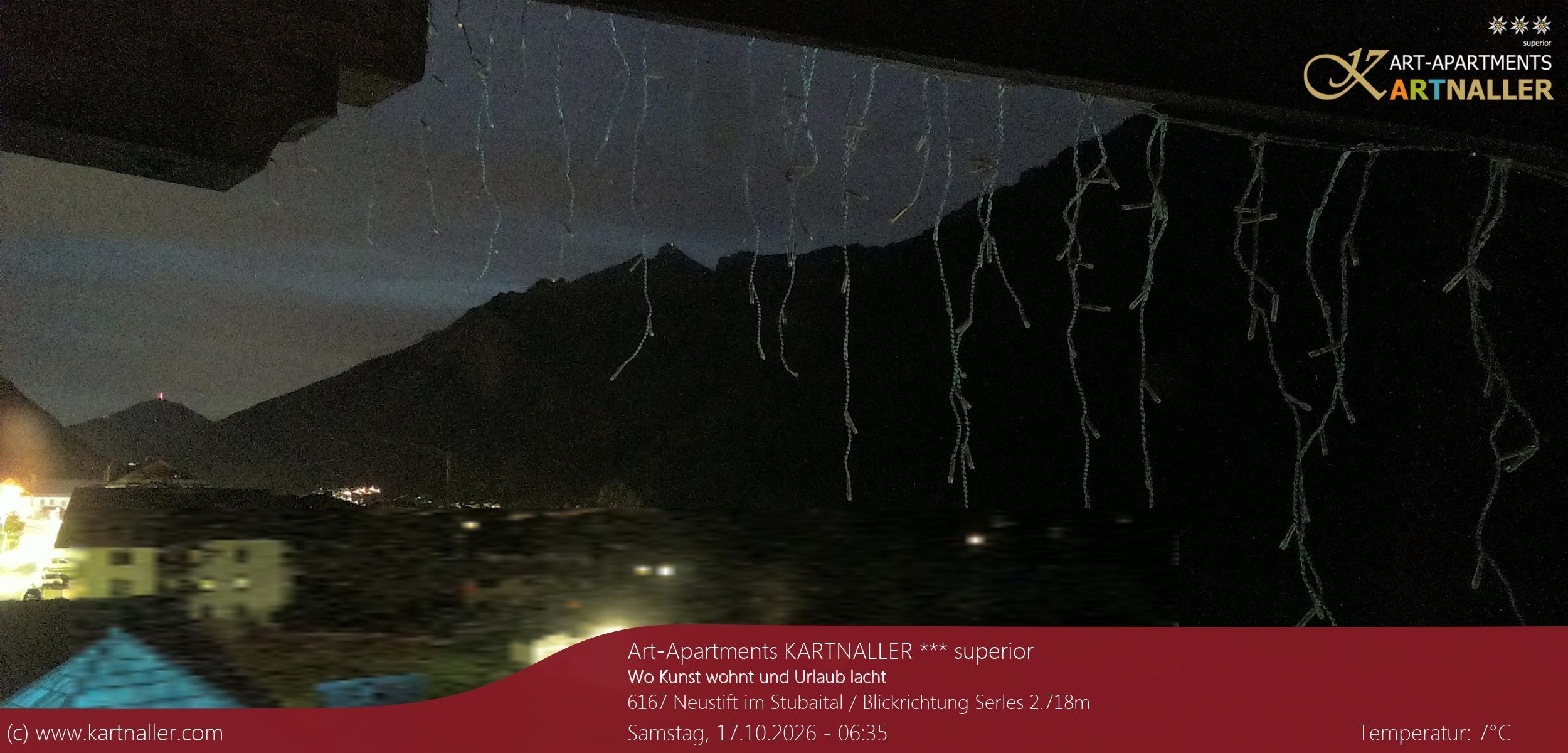 Archiv Foto Webcam Blick Neustift und Serles / Stubaital