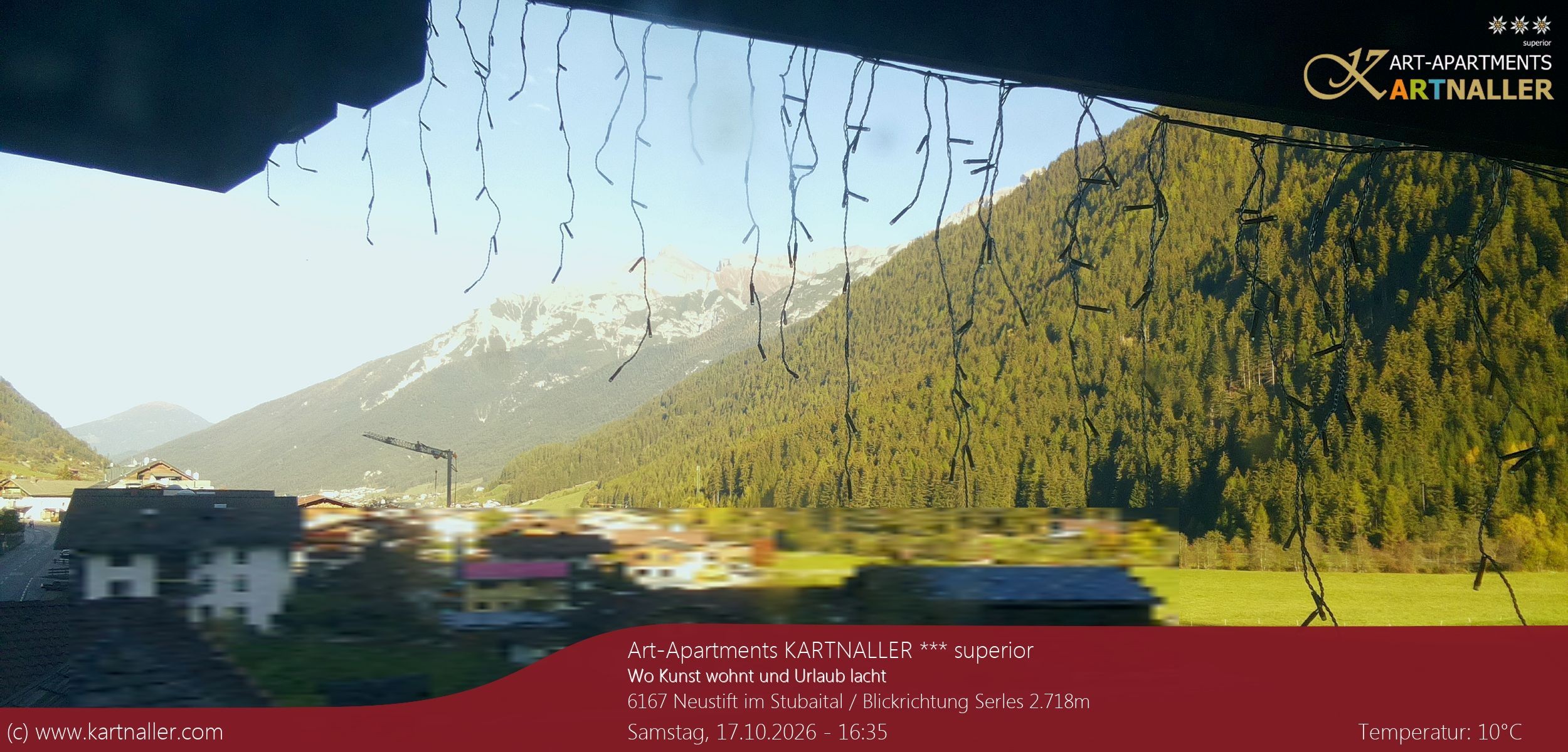 Archiv Foto Webcam Blick Neustift und Serles / Stubaital