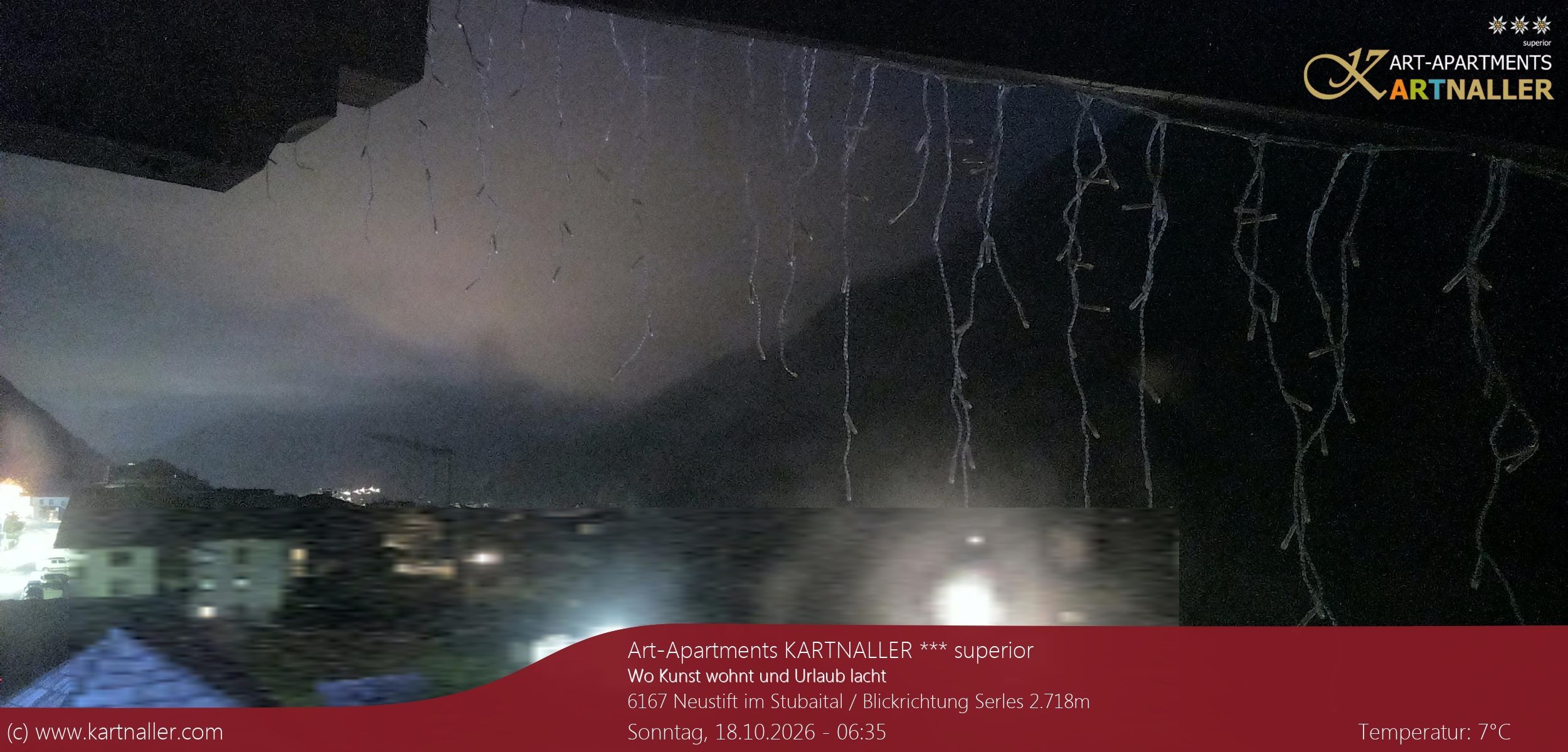 Archived image Webcam View to Neustift and Serles