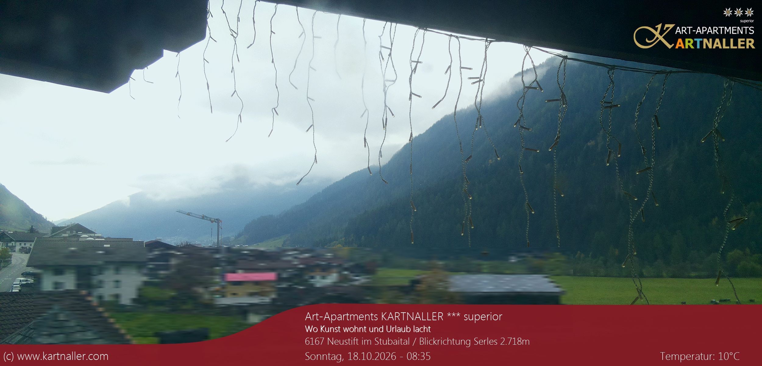 Archived image Webcam View to Neustift and Serles