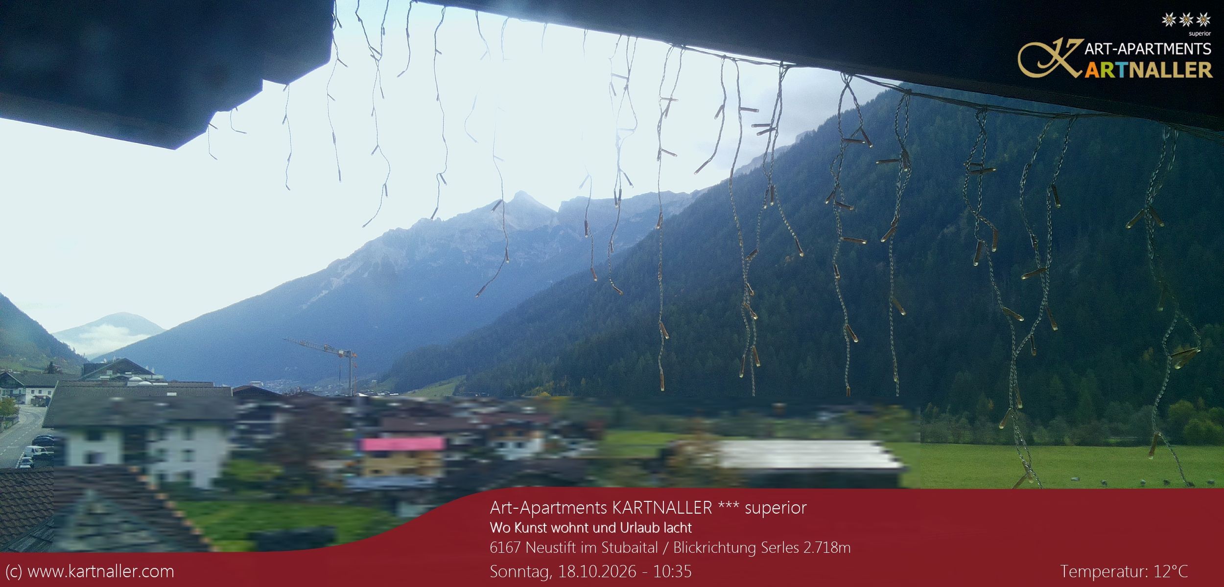Archived image Webcam View to Neustift and Serles