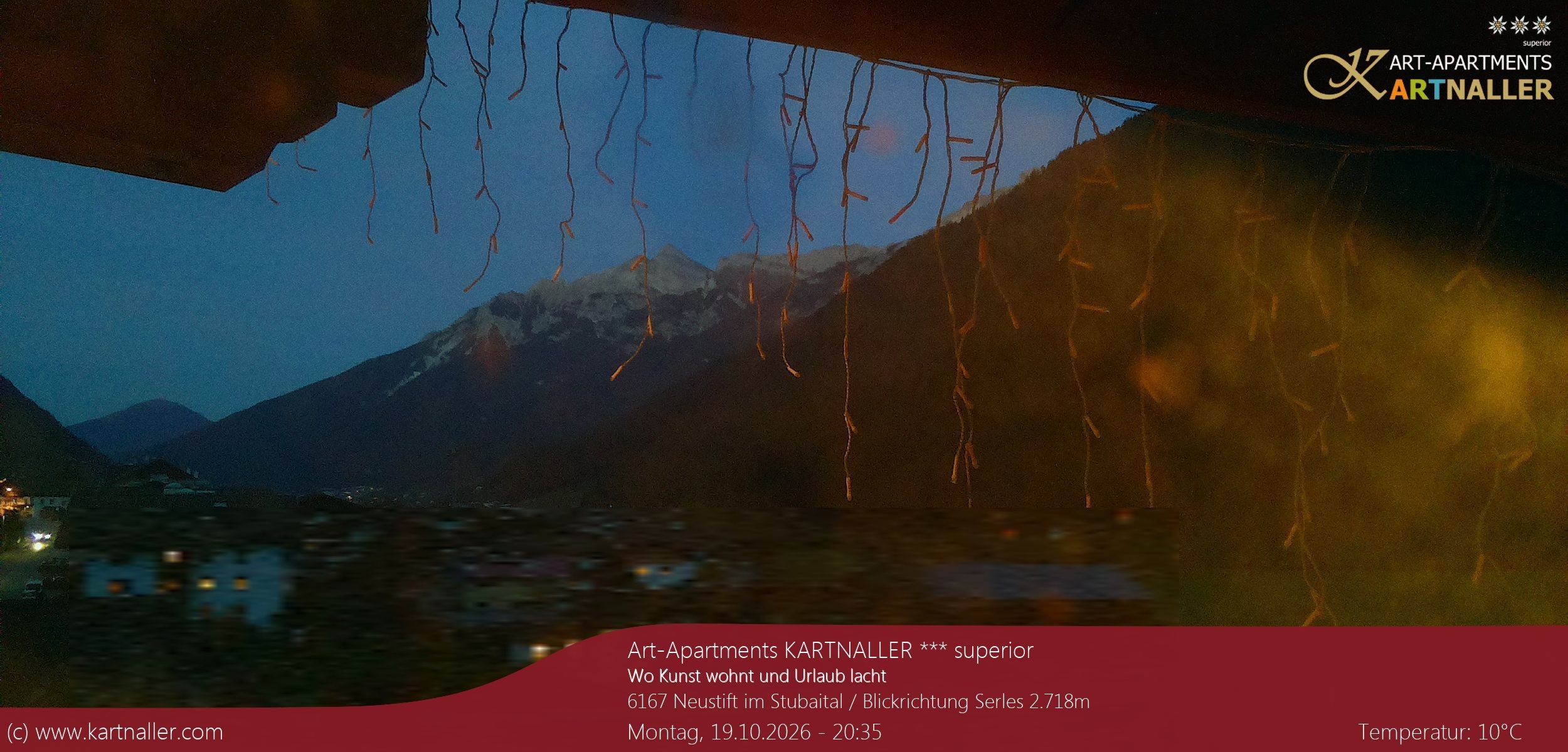 Archiv Foto Webcam Blick Neustift und Serles / Stubaital