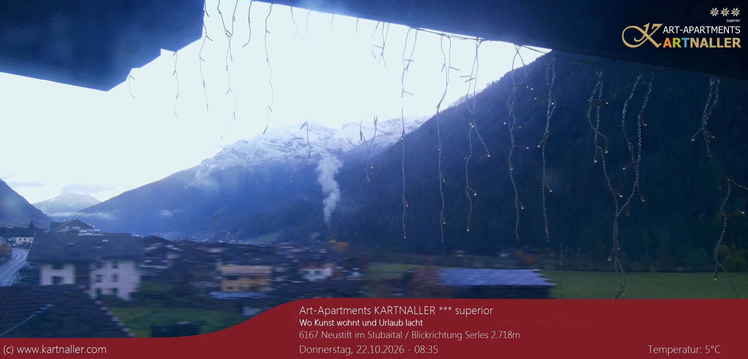 Archived image Webcam View to Neustift and Serles