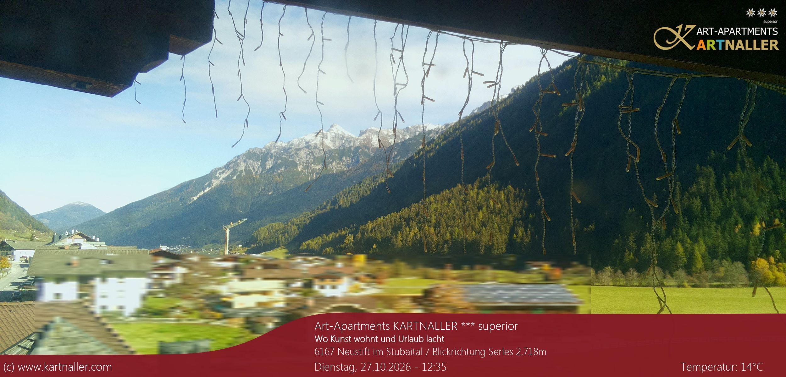 Archived image Webcam View to Neustift and Serles