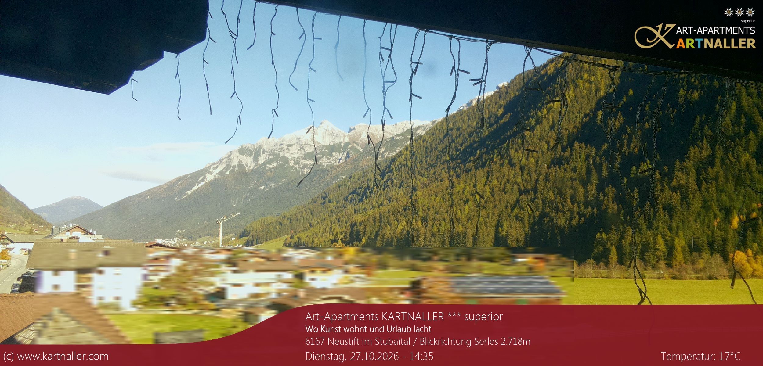 Archived image Webcam View to Neustift and Serles