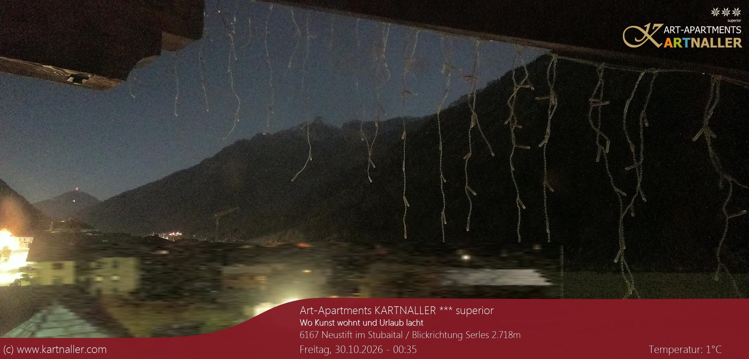 Archiv Foto Webcam Blick Neustift und Serles / Stubaital